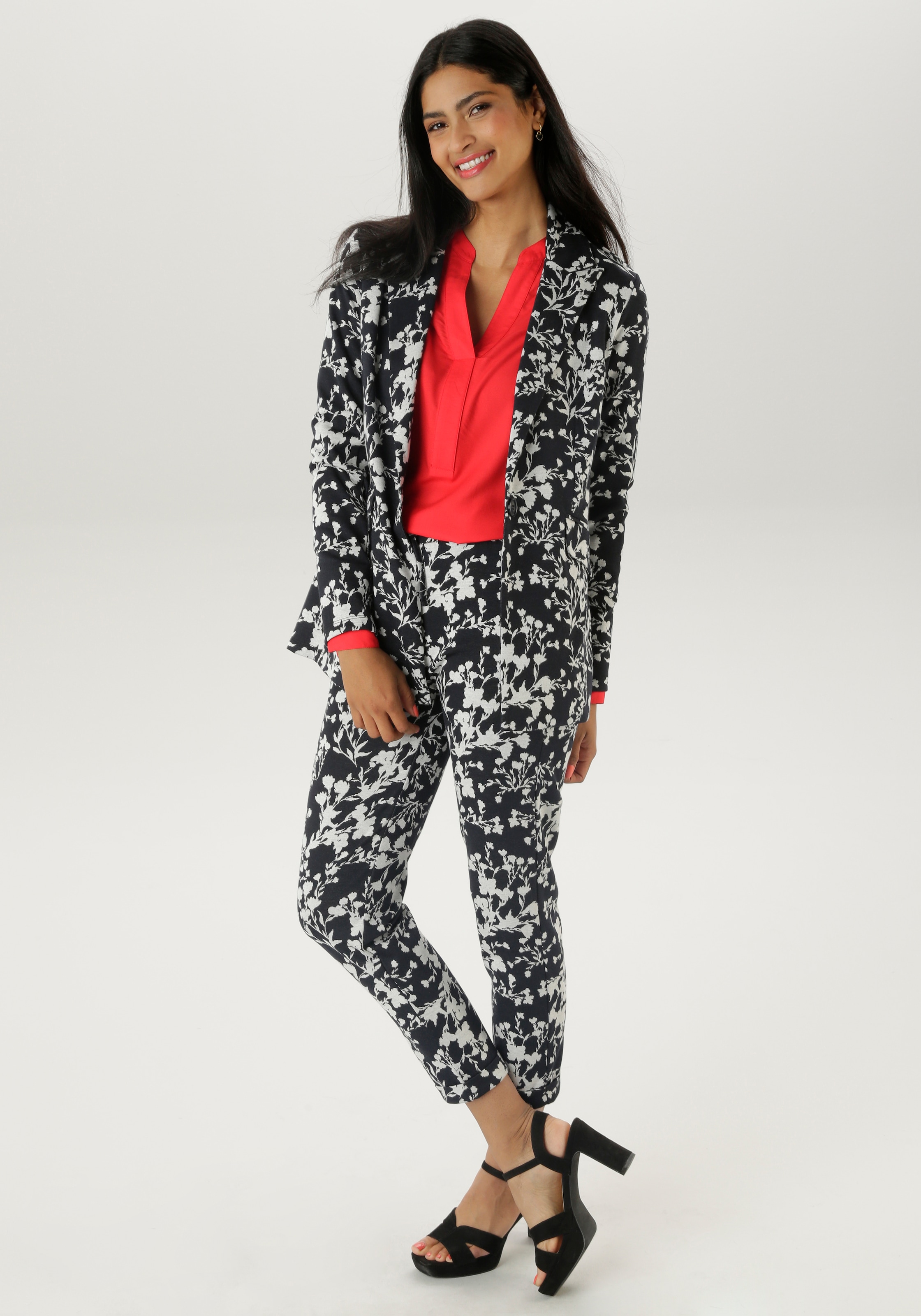 Aniston SELECTED Longblazer, mit abstrakter, floraler Musterung
