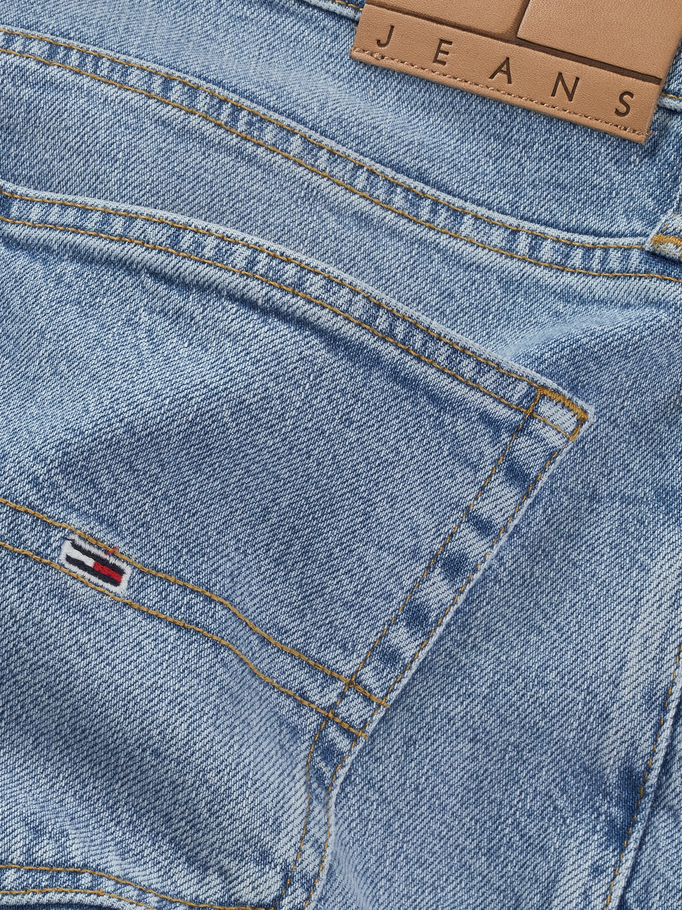 Tommy Jeans Slim-fit-Jeans »Ryan Regular Slim Straight«, Slim‑Straight‑Jeans aus hochwertigem Denim regulärer Leibhöhe