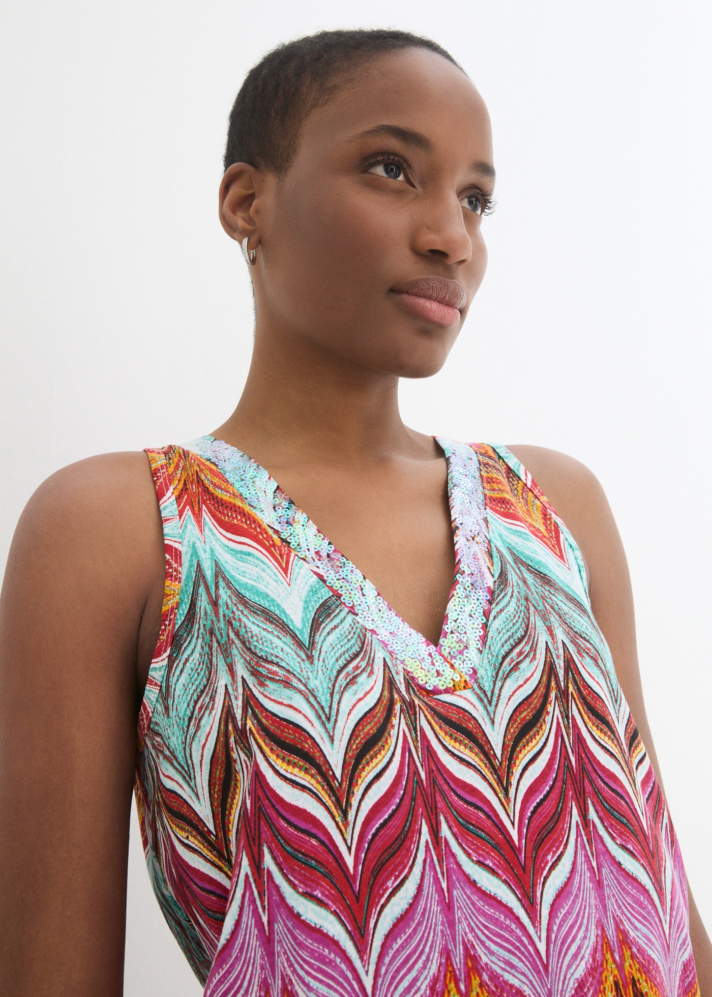 bonprix Shirttop »Top mit Pailetten« Top mit Pailetten