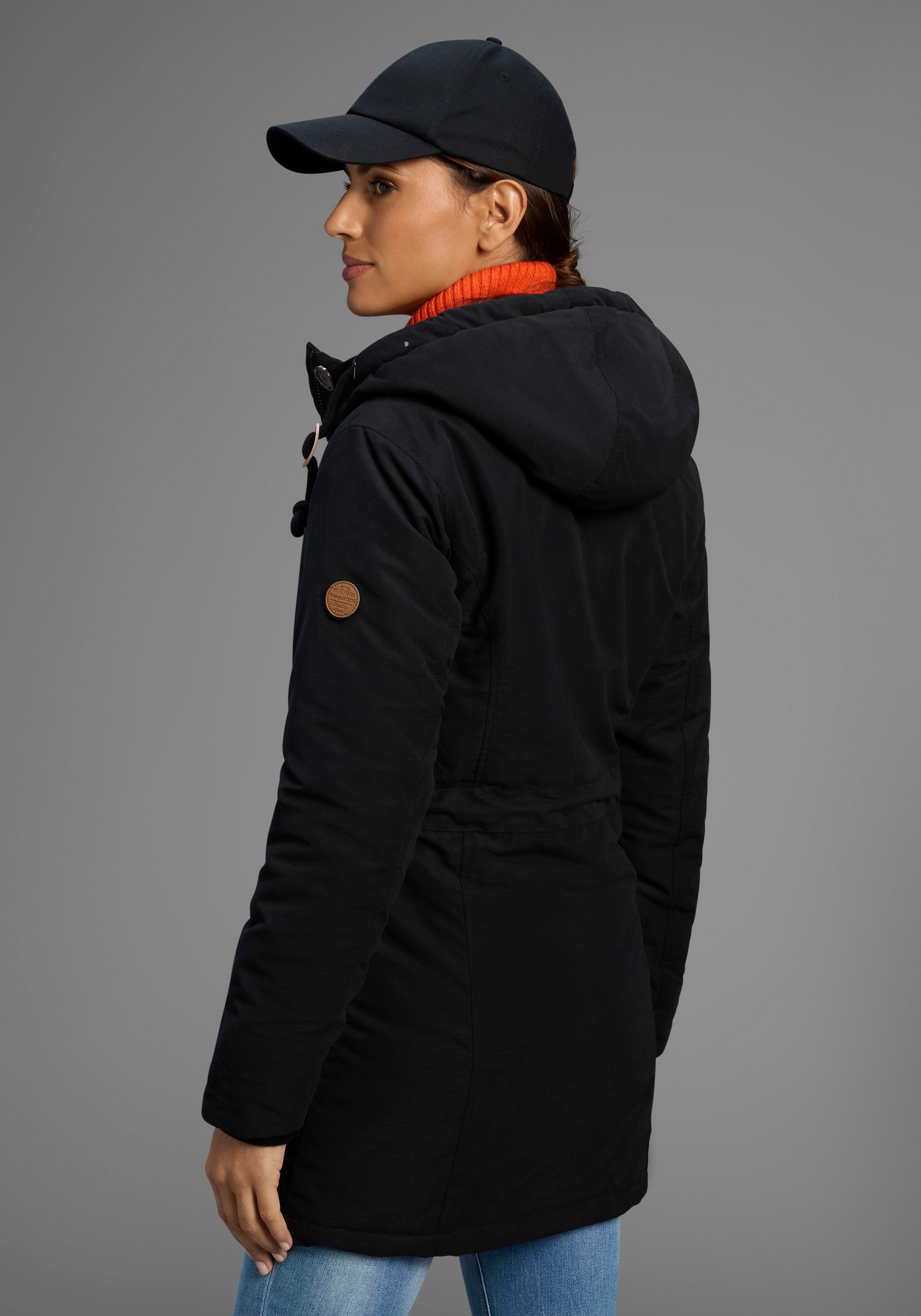 KangaROOS Winterjacke mit Kapuze für die kalte Jahreszeit,  aus leichtem Webstoff,  modisch