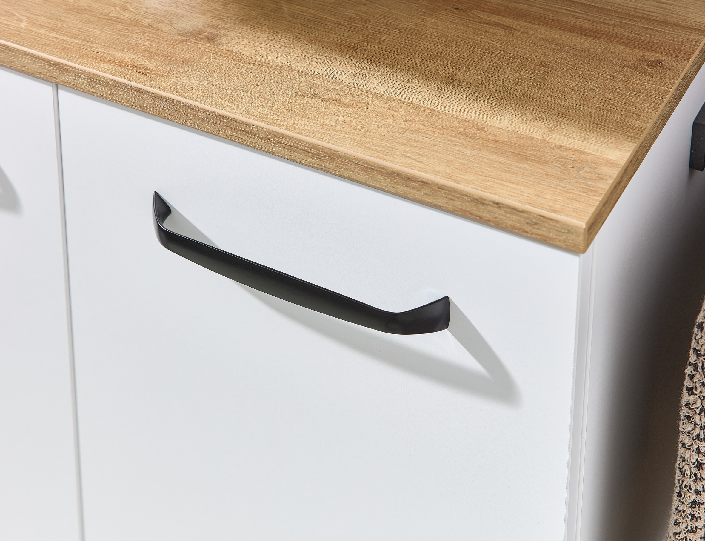 Saphir Armoire sous lavabo »Quickset 500, 2 Türen, Siphonausschnitt« Armoire sous lavabo avec amortisseur de porte, poignées noires