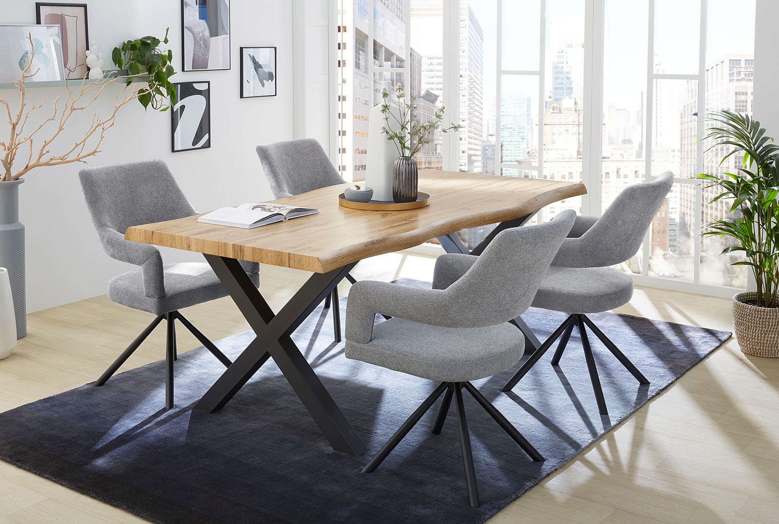 Jockenhöfer Gruppe Esstisch »Marlon« geschwungene Baumkantenoptik und schwarzes Untergestell