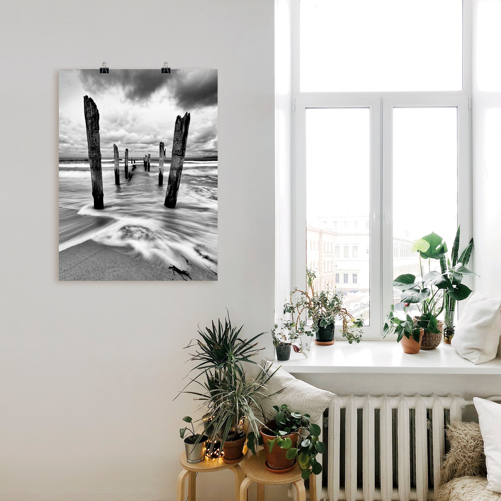 Artland Wandbild »Holzstangen am Ostseestrand«, Küste, (1 St.), als Leinwandbild, Poster in verschied. Grössen