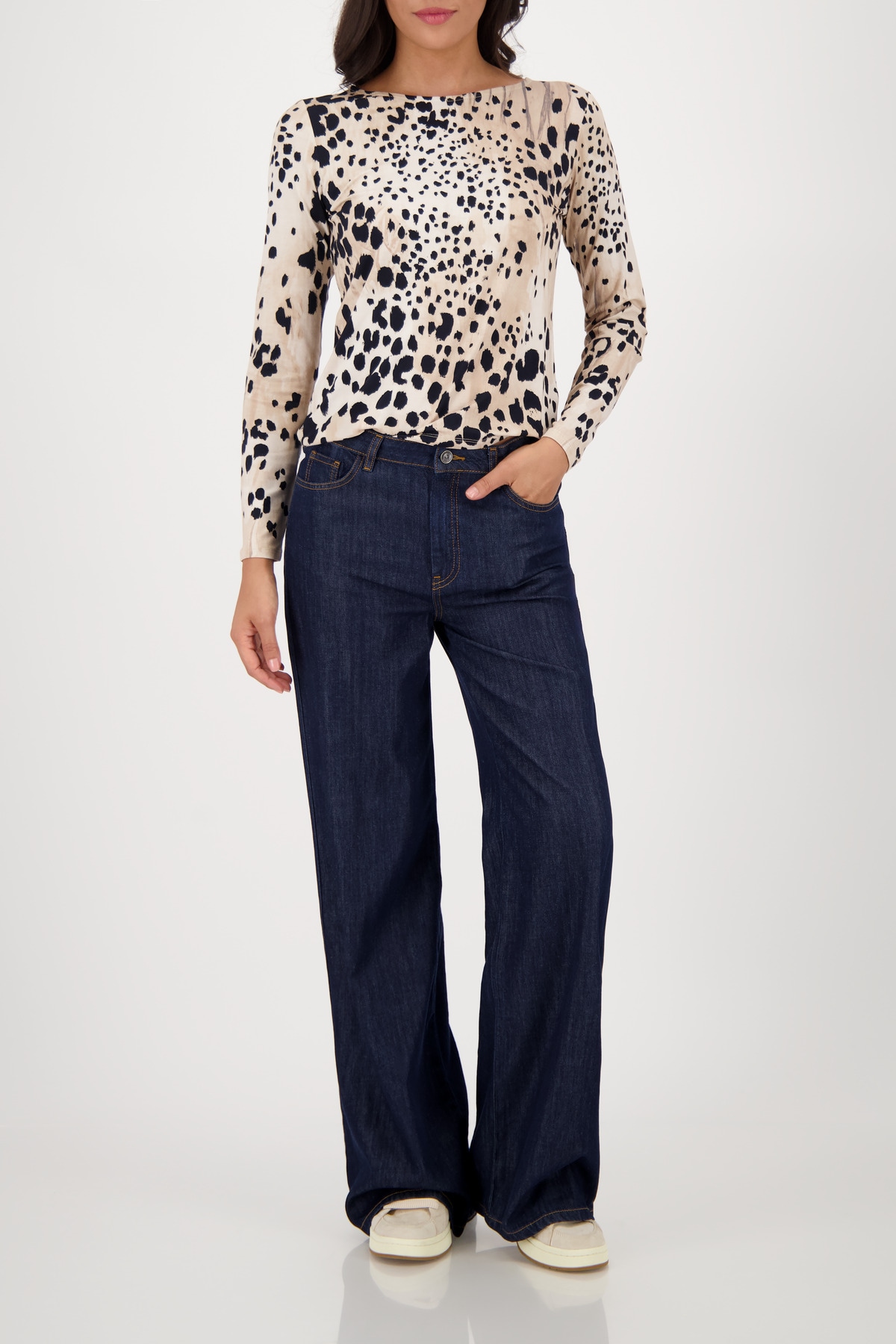 Monari Langarmshirt »Shirt Leo allover«, Regular fit mit Rundhalsausschnitt