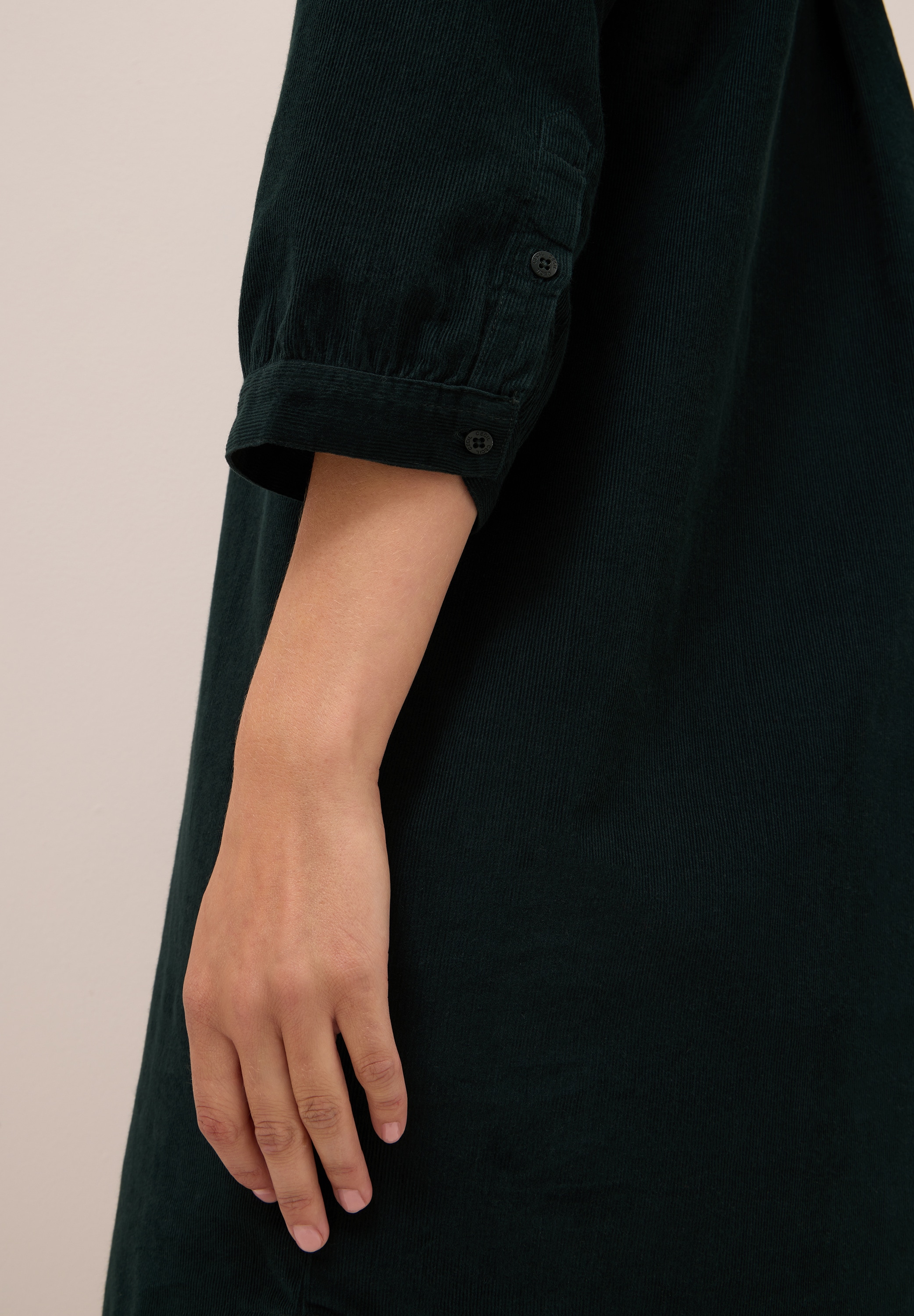 Cecil Cordkleid, aus reiner Baumwolle, Split Neck