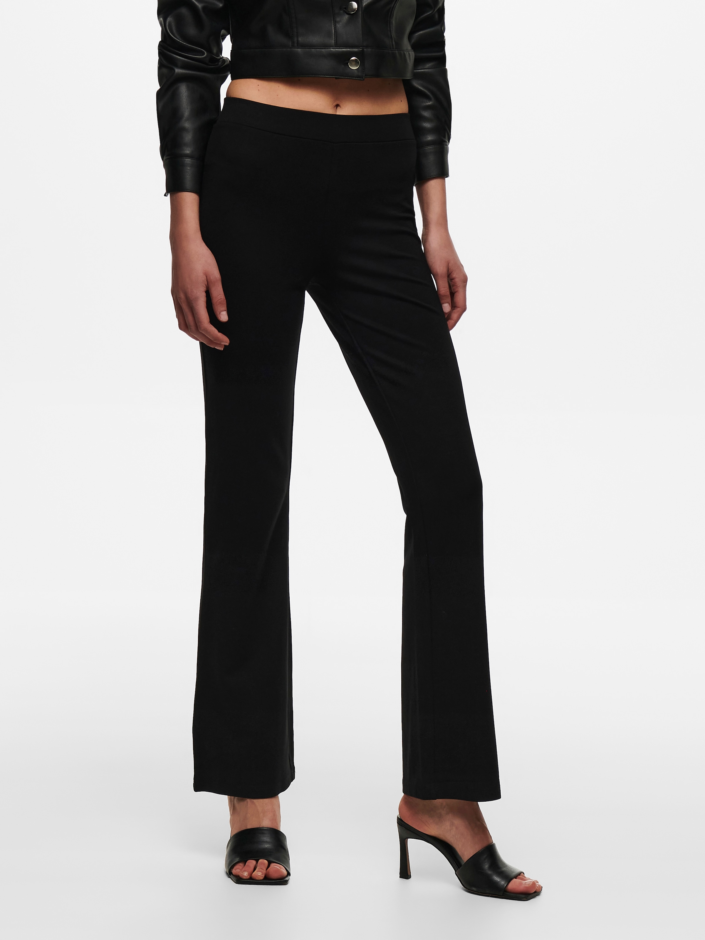 Image of JDY "JDYPRETTY FLARE PANT JRS NOOS"