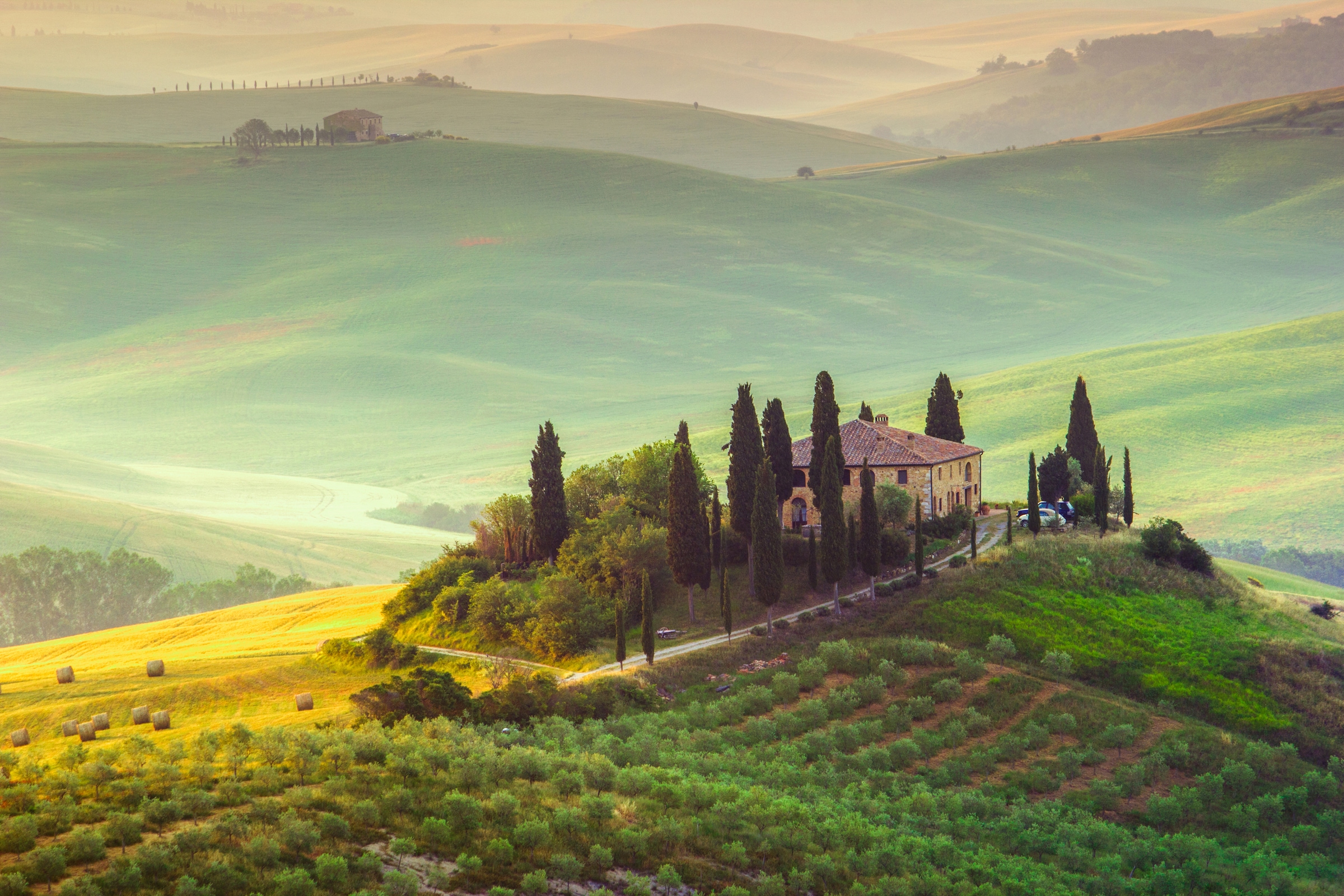 Image of Papermoon Fototapete "Tuscany Farm Landscape" glatt