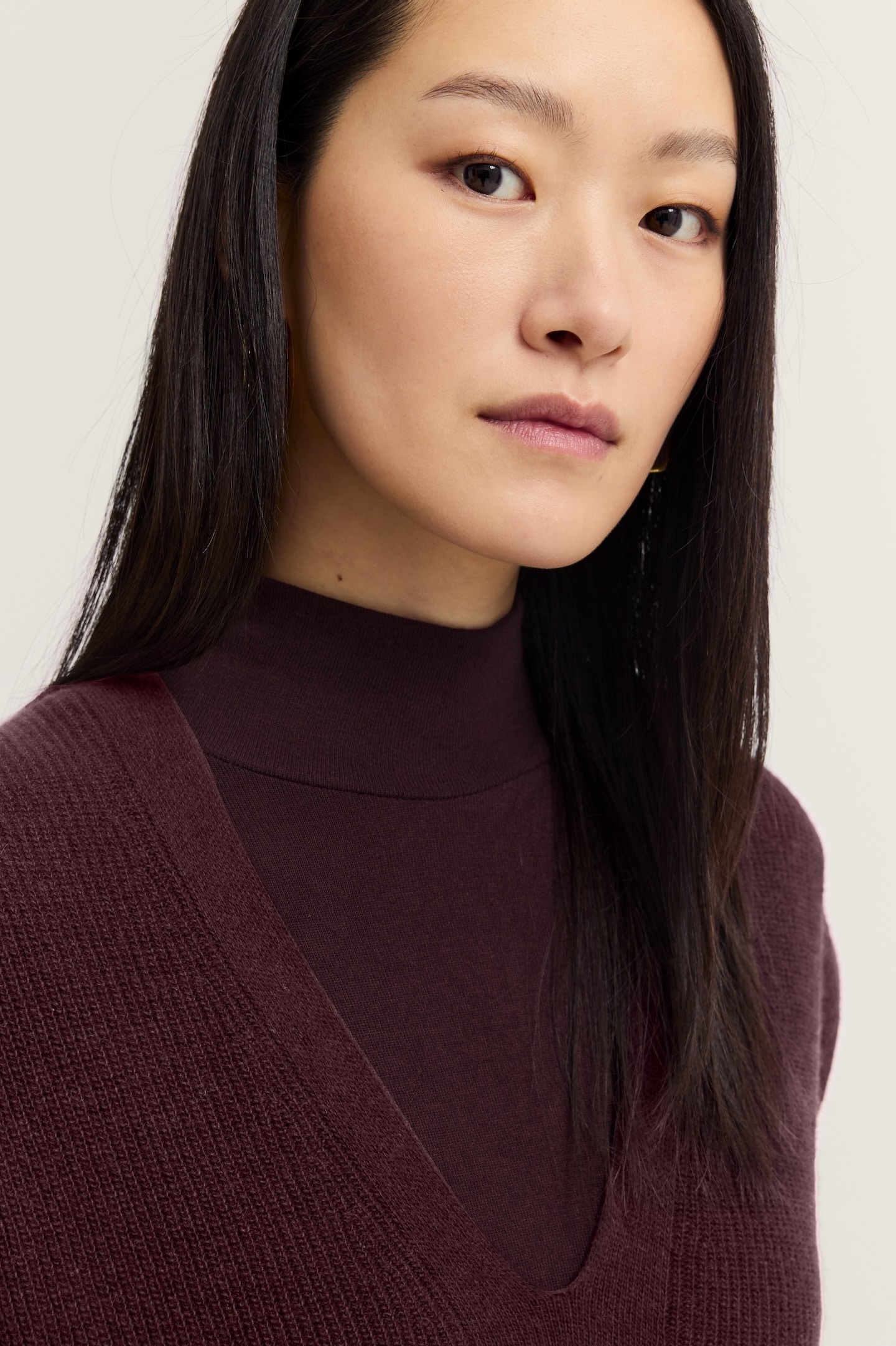 bugatti Pullunder »Kaschmir-Mix« mit V-Ausschnitt vielseitig kombinierbar