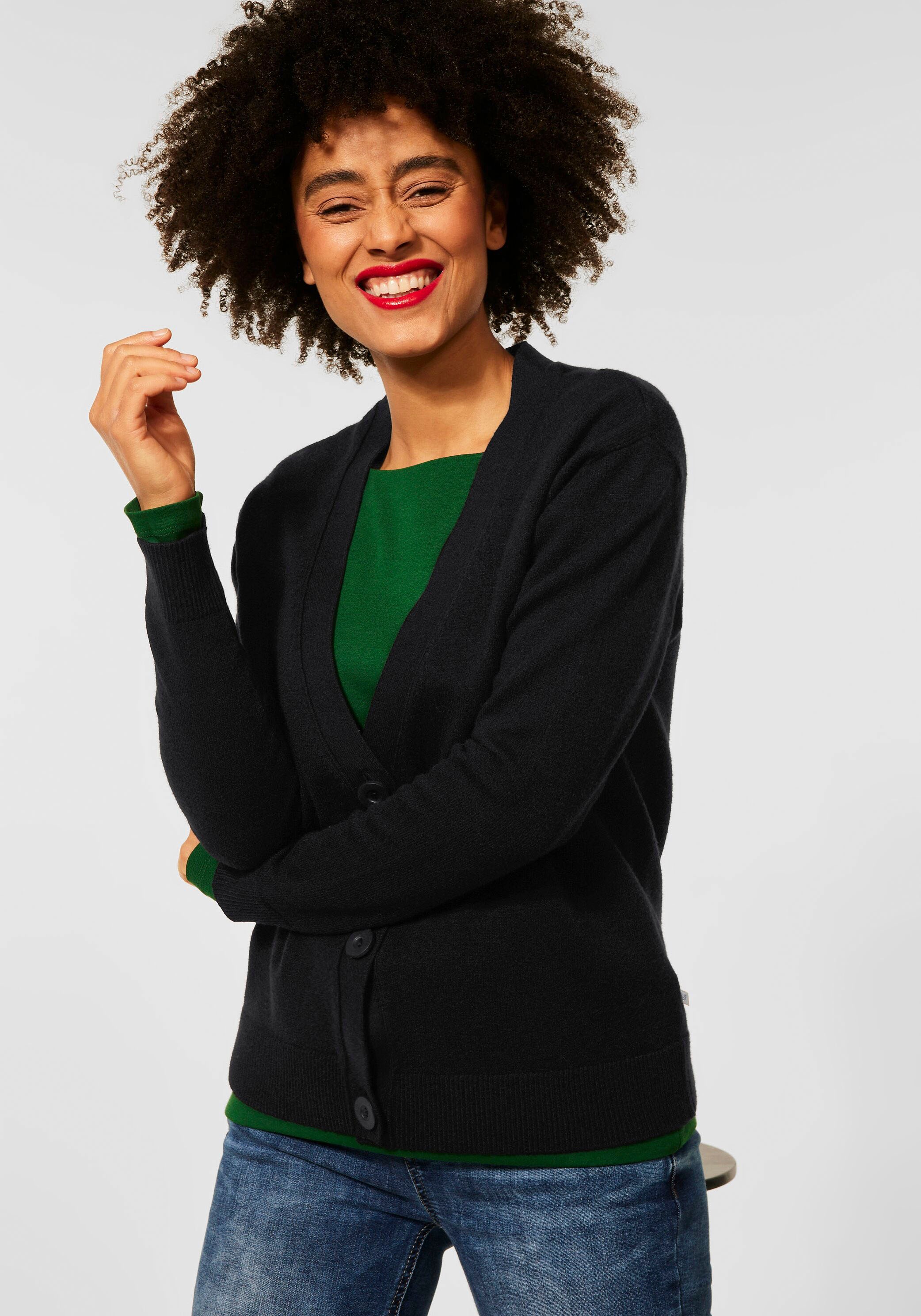 Image of STREET ONE Cardigan, mit grossen Knöpfen bei Ackermann Versand Schweiz
