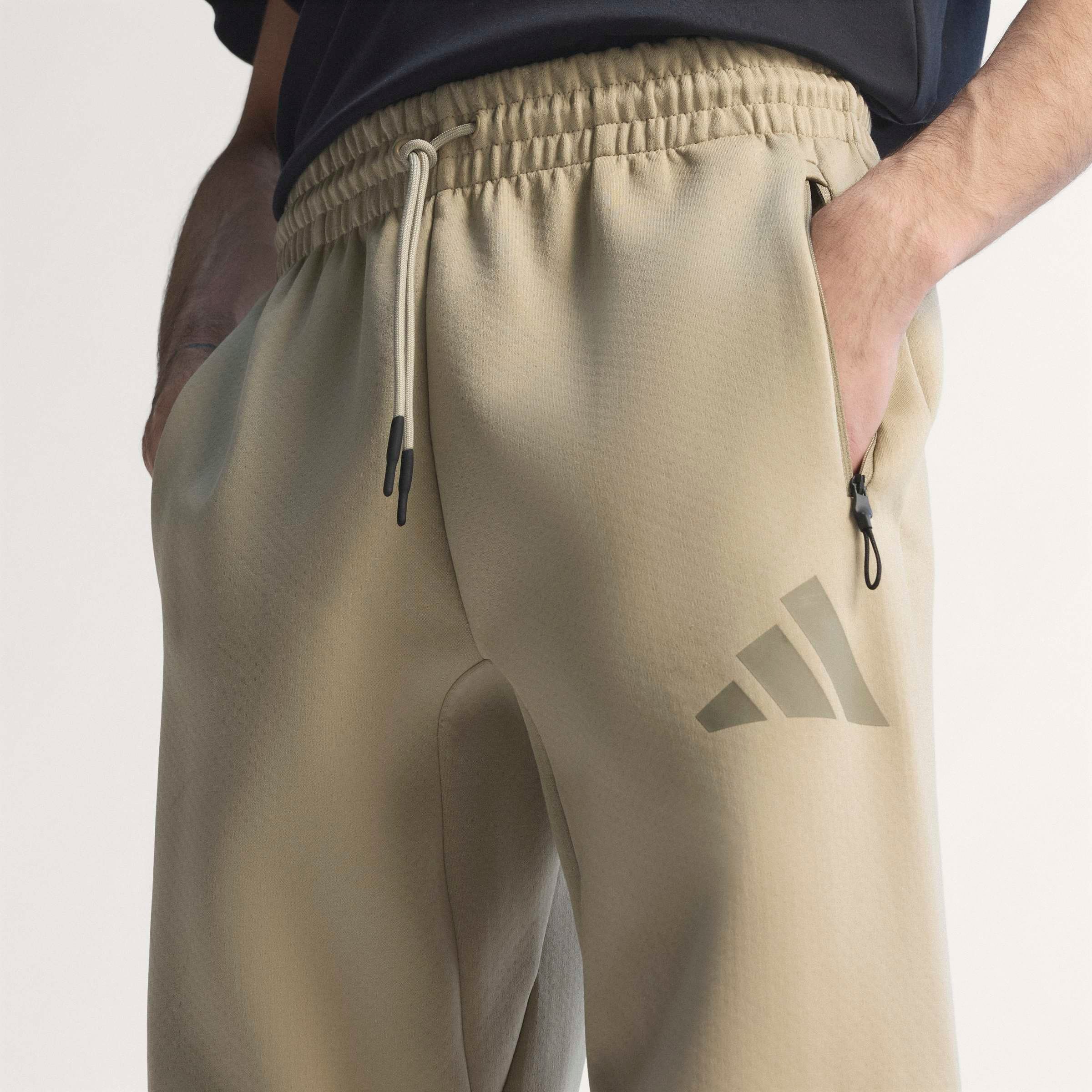 adidas Sportswear Pantalon de sport »NEW ADIDAS Z.N.E«