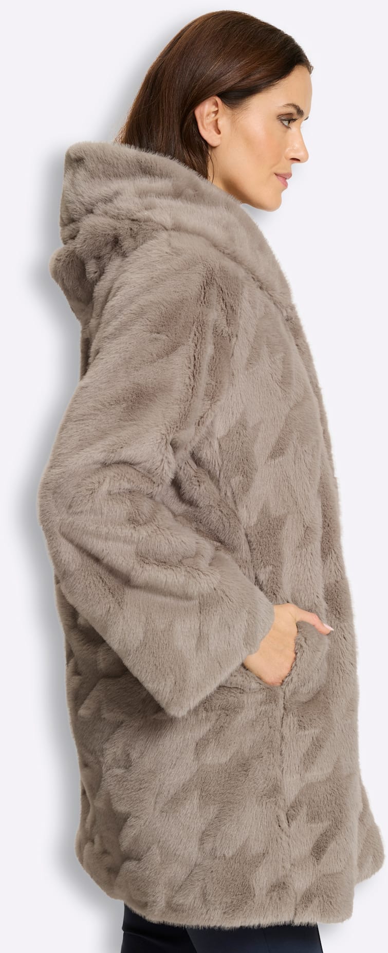 heine Fellimitatjacke mit Kapuze