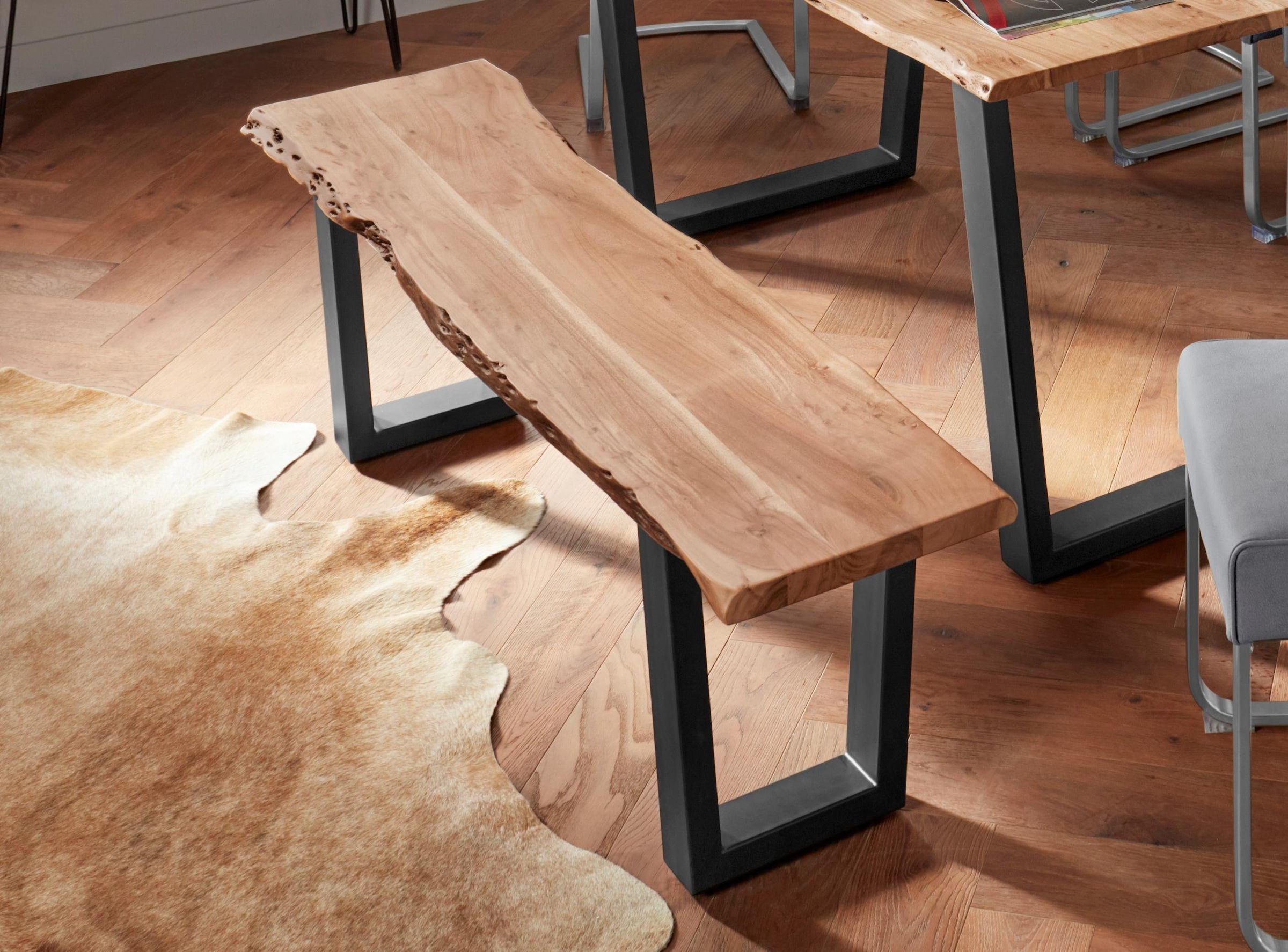 MCA living Bank »CALABRIA«