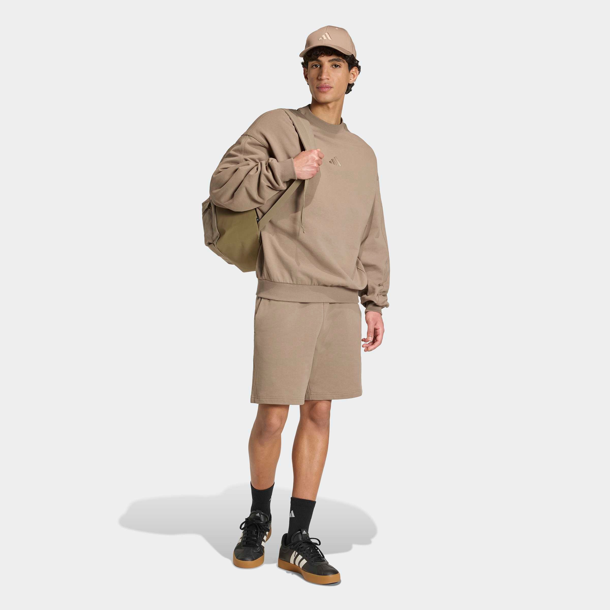 adidas Sportswear Sweatshirt »M AK SL SWT«, mit Rundhalsausschnitt, ohne Verschluss, in normaler Länge
