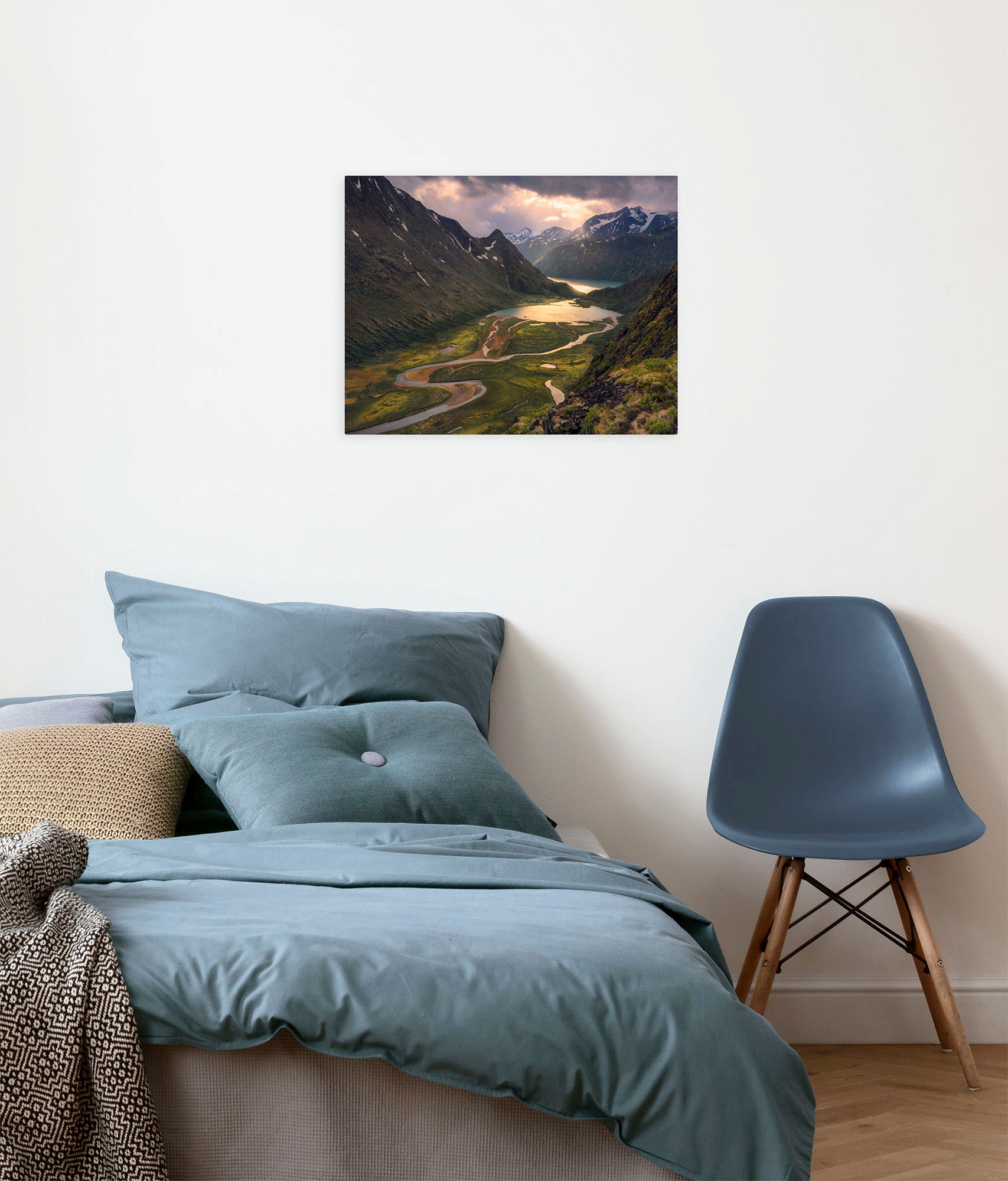 Image of Komar Leinwandbild "Northern Light - Grösse 40 x 30 cm" Baum Berge Blumen Blätter Foto Jahreszeiten Landschaft Meer Natur Palmen Strand Packung, 1 Stk. tlg. Keilrahmenbild mi Echtholzrahmen
