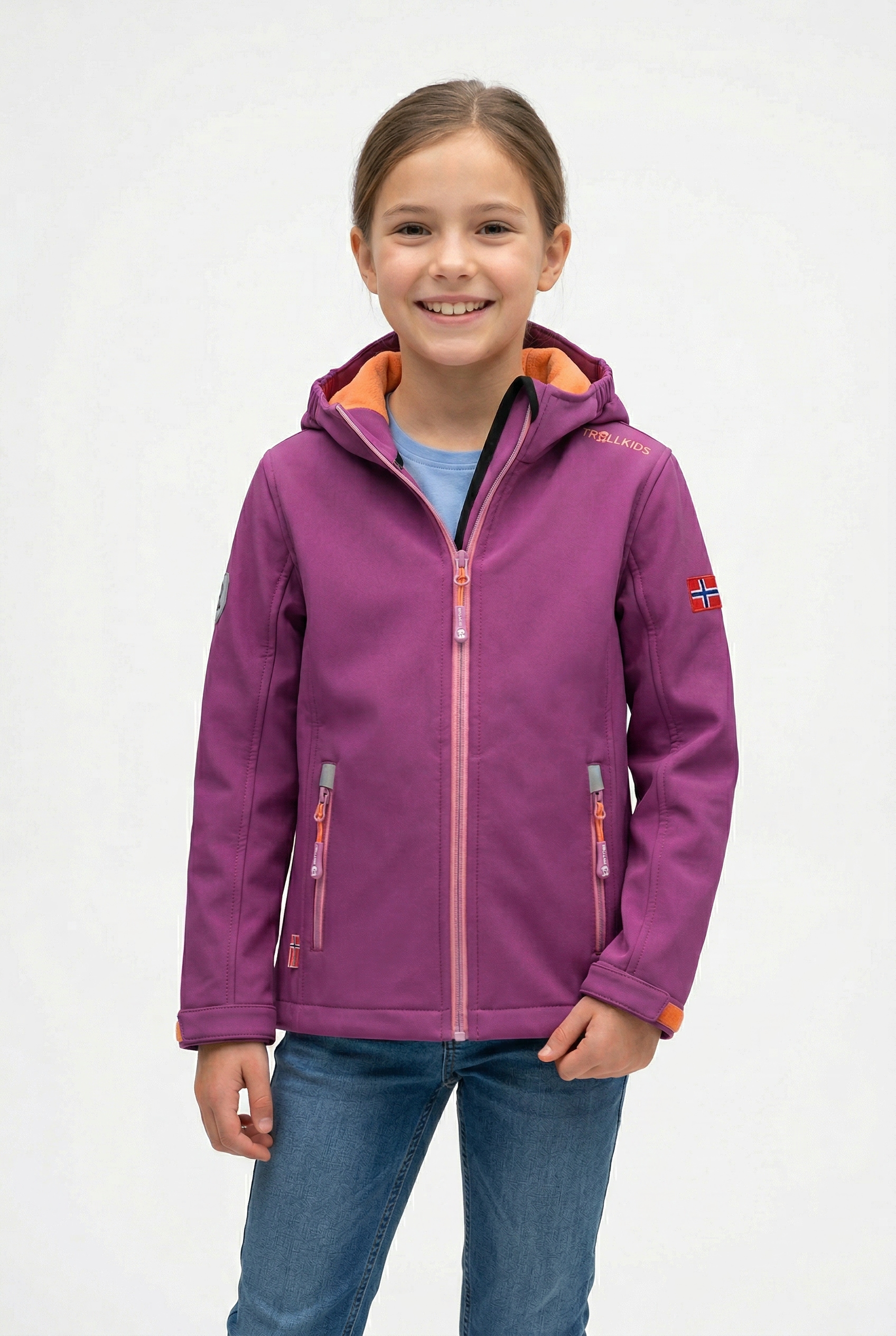 TROLLKIDS Softshelljacke »Girls Trollfjord Jacket« sportliche Softshelljacke, aus Kunstfaser, mit Reissverschluss