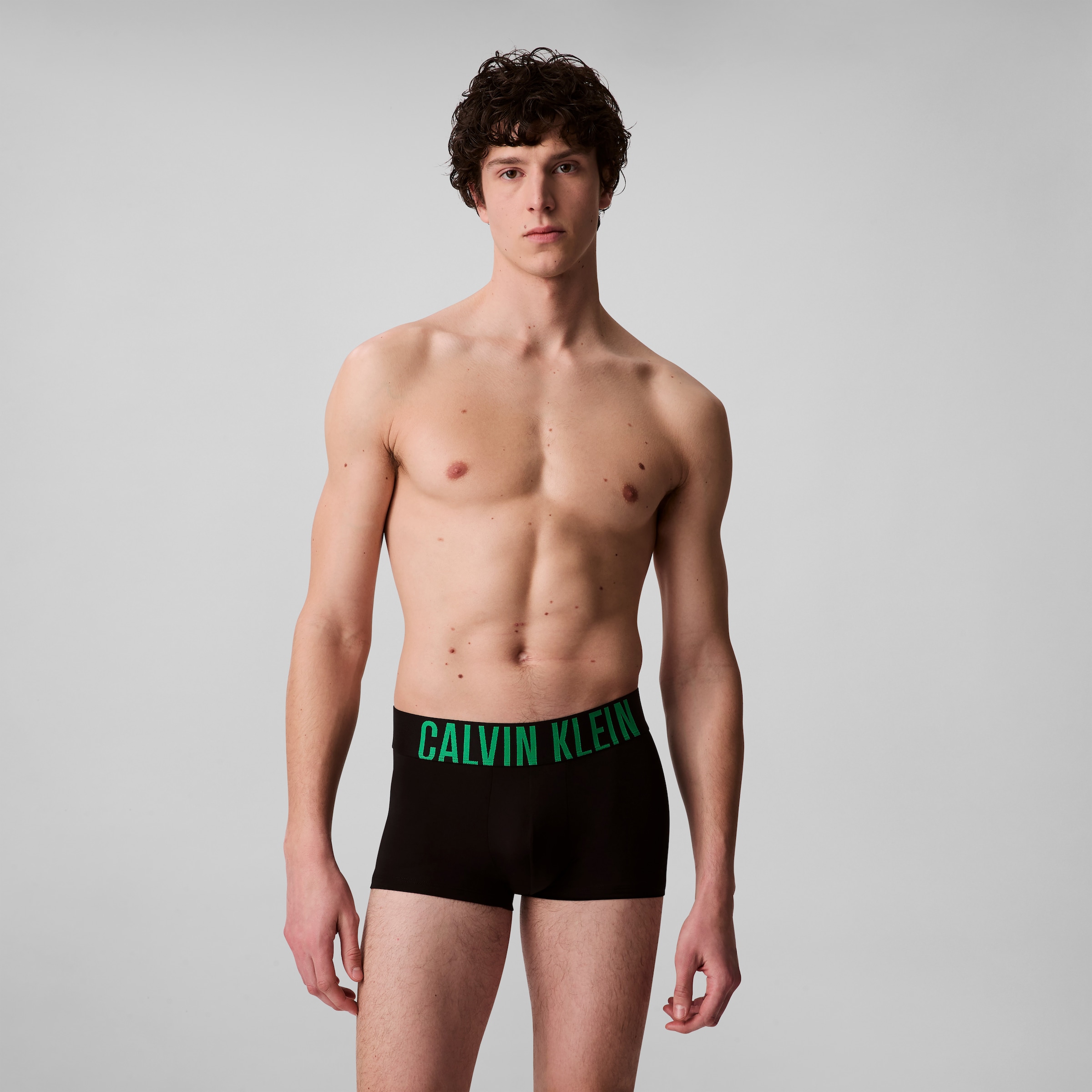 Calvin Klein Underwear Trunk »LOW RISE TRUNK 3PK« Packung, 3er-Pack, 3 Stk. mit Logobund