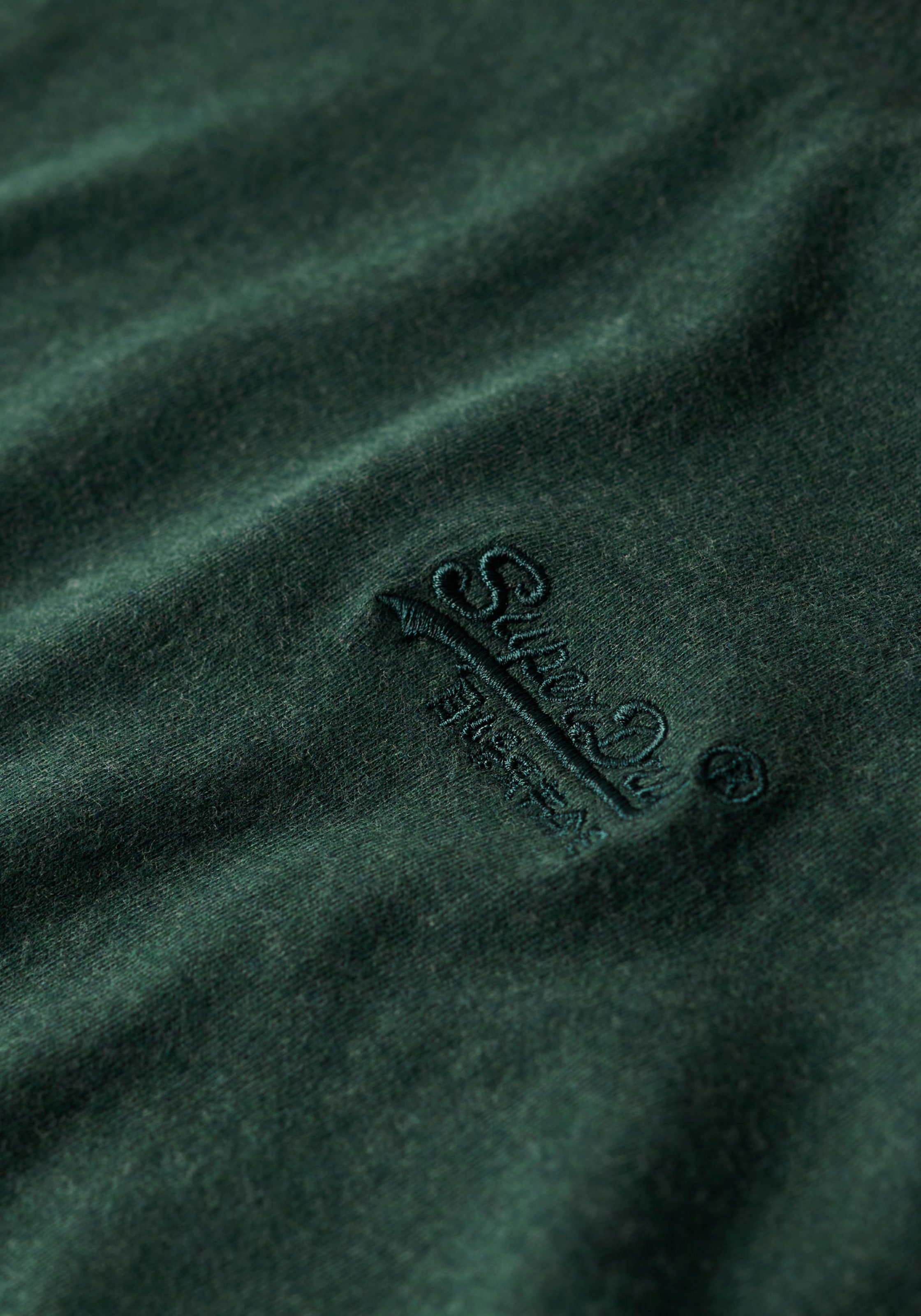 Superdry Rundhalsshirt »ESSENTIAL LOGO EMB TEE«