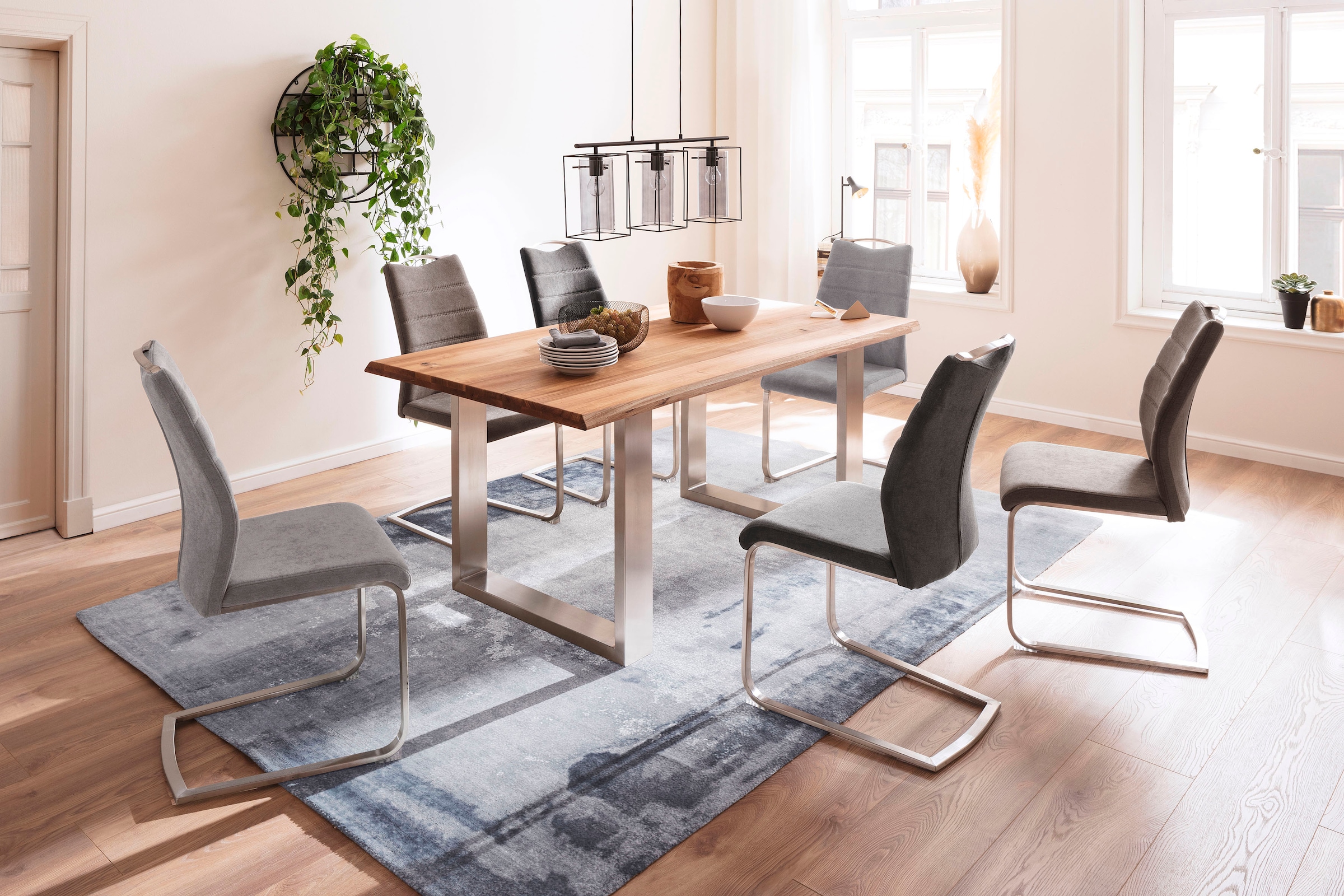 MCA furniture Esstisch »Greta«, Esstisch Massivholz mit Baumkante oder grader Kante
