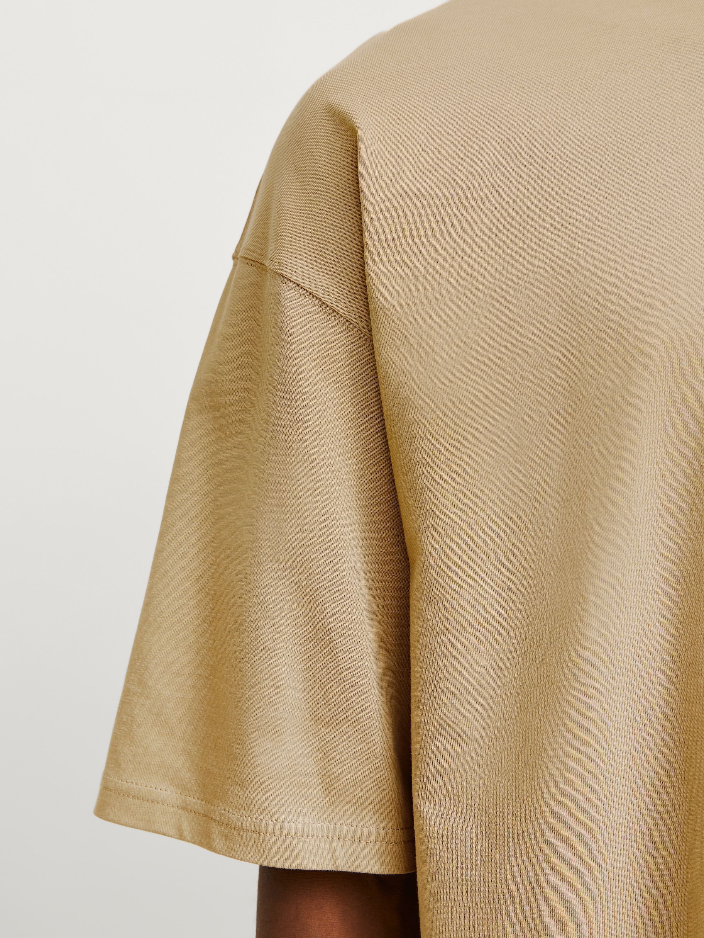 Jack & Jones Rundhalsshirt »JJECHARGE TEE O-NECK NOOS«, mit Rundhalsausschnitt