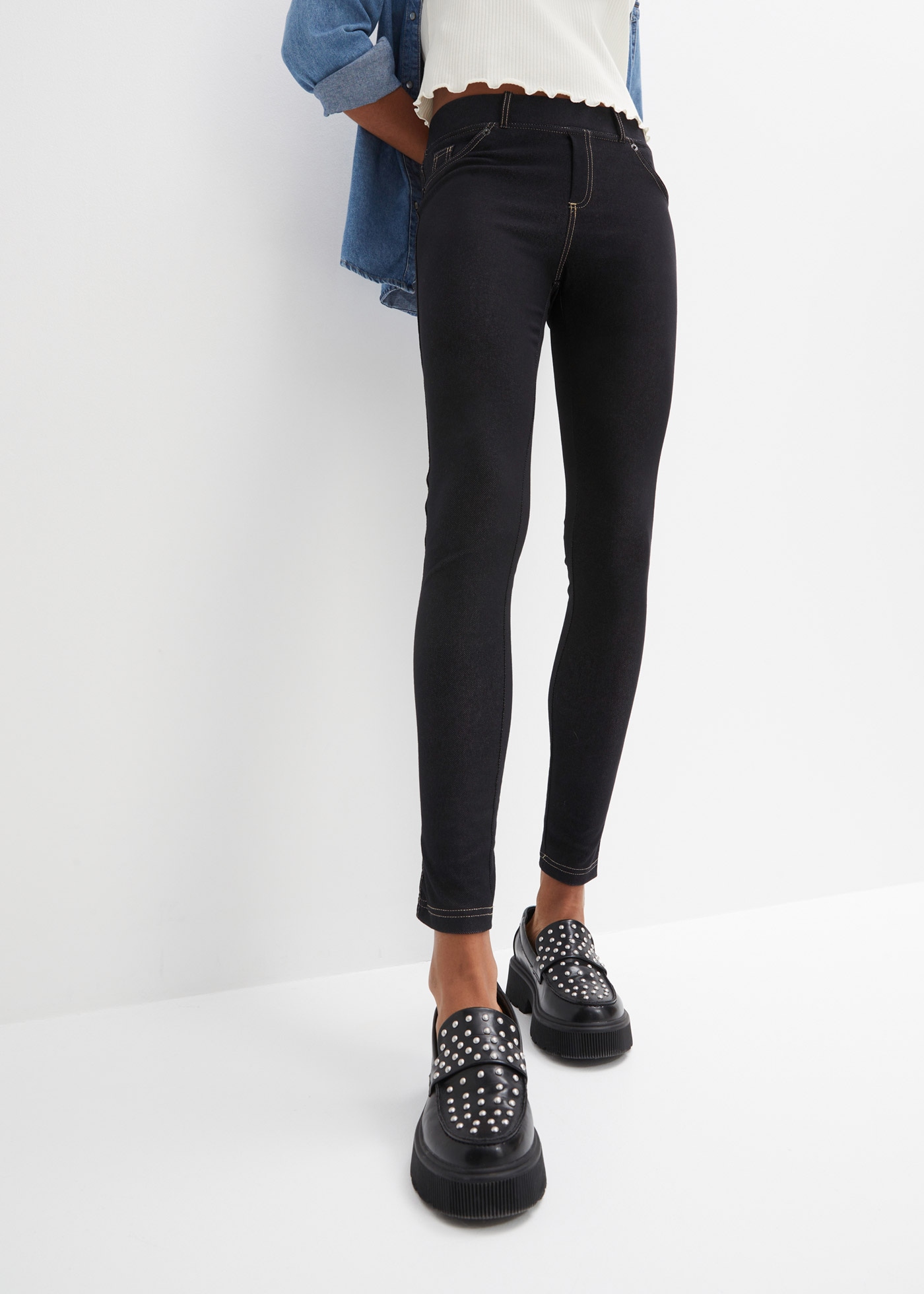 Image of bonprix Leggings Skinny Fit, mit Eingrifftaschen und Gesässtaschen, mit Gummizug