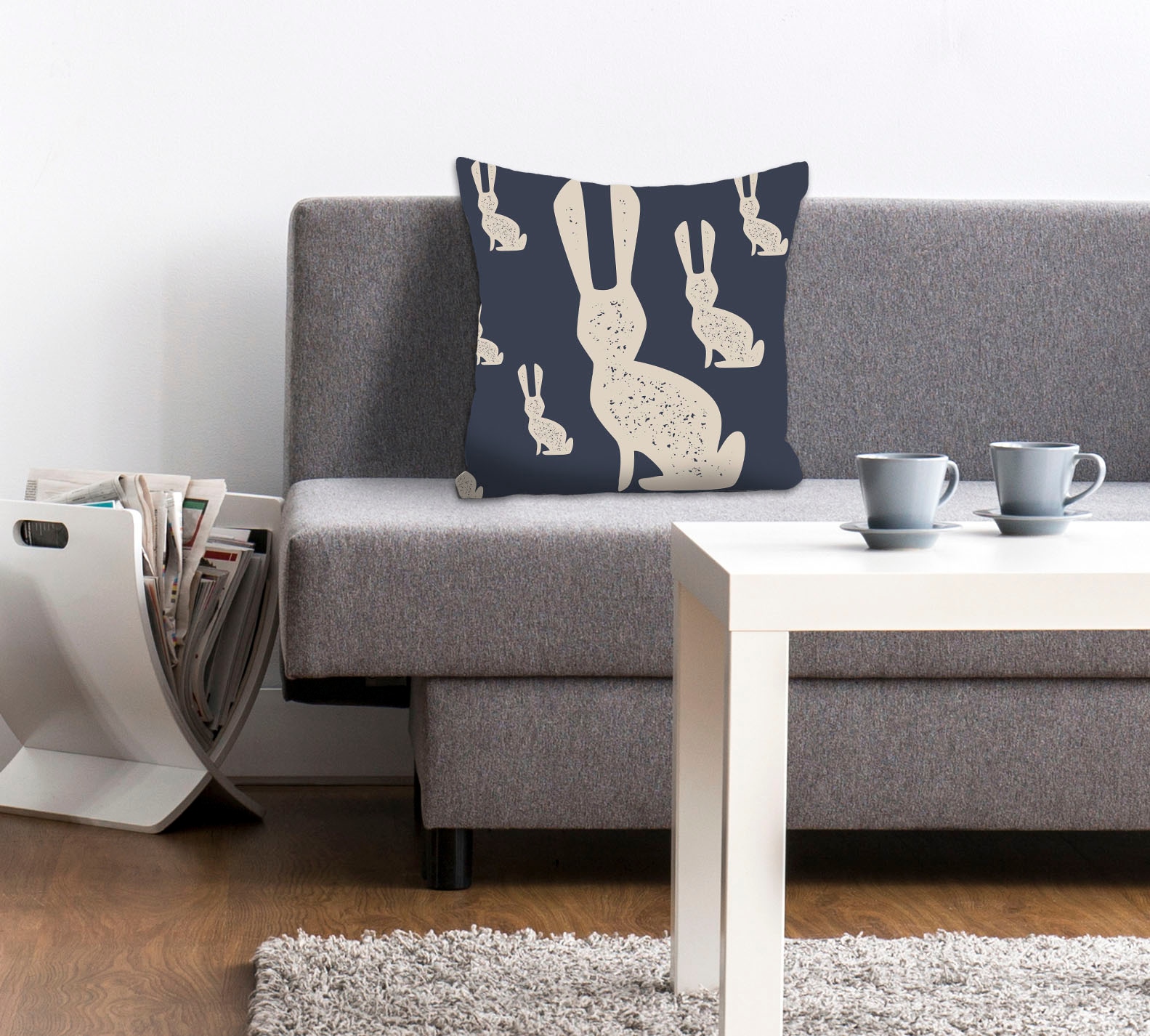 queence Dekokissen »Ulrik«, Kissenhülle,Weisse Hasen,Dunkelblau,Elegant,Minimalistisch,Frühling