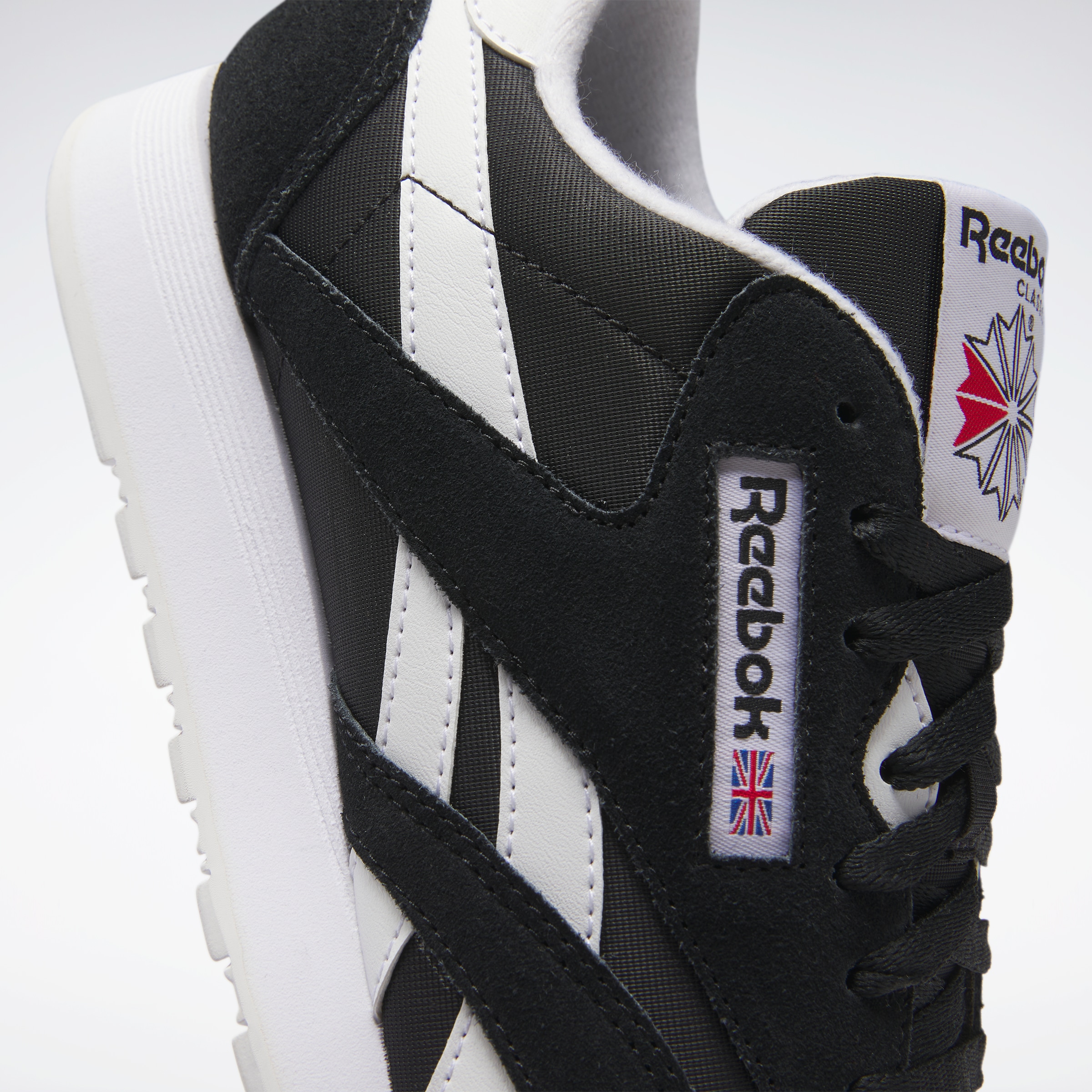 Reebok Classic Sneaker »CL NYLON«