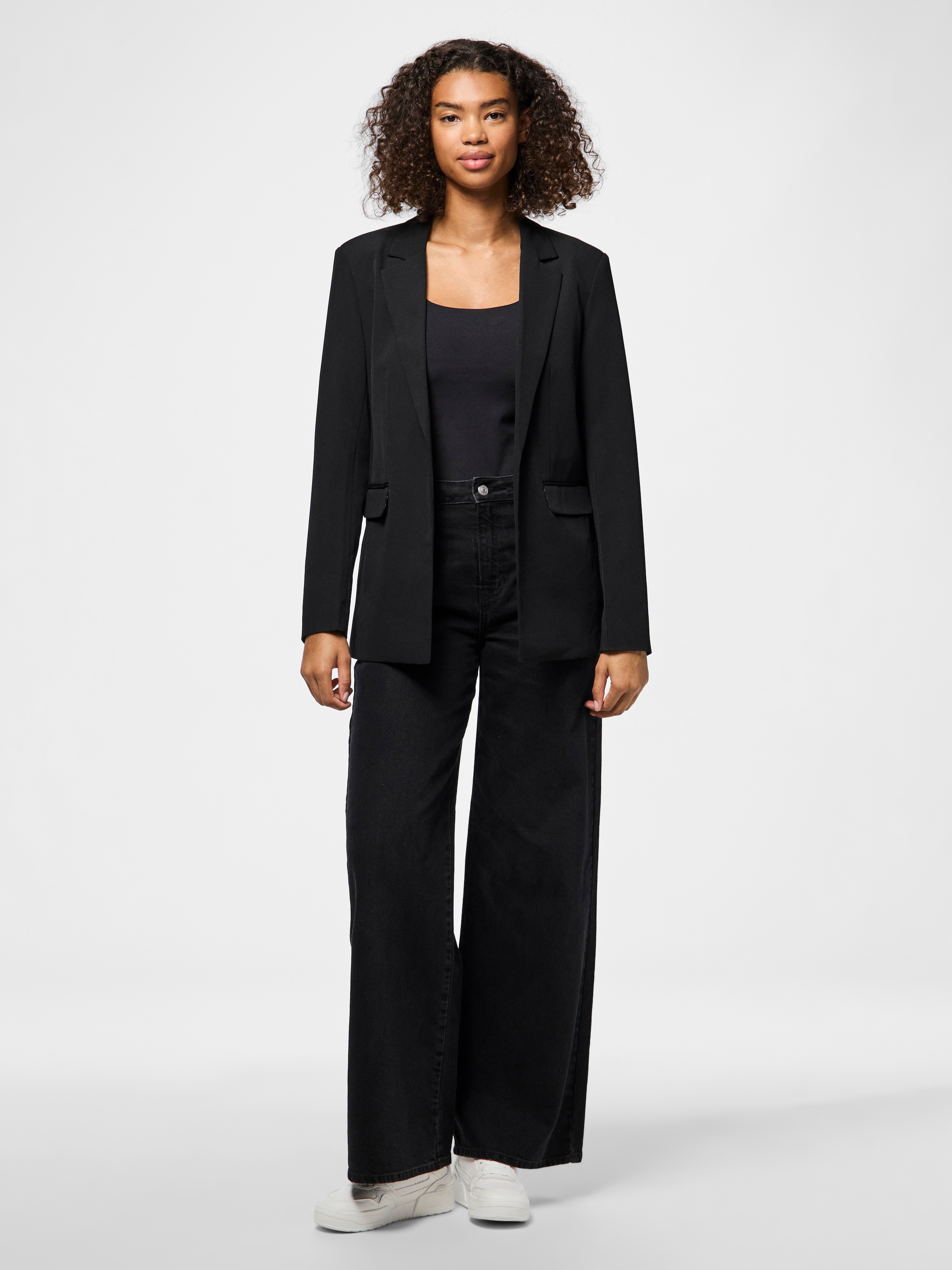 pieces Longblazer »PCBOZZY LS DETAIL BLAZER NOOS BC«, mit Leo Futter