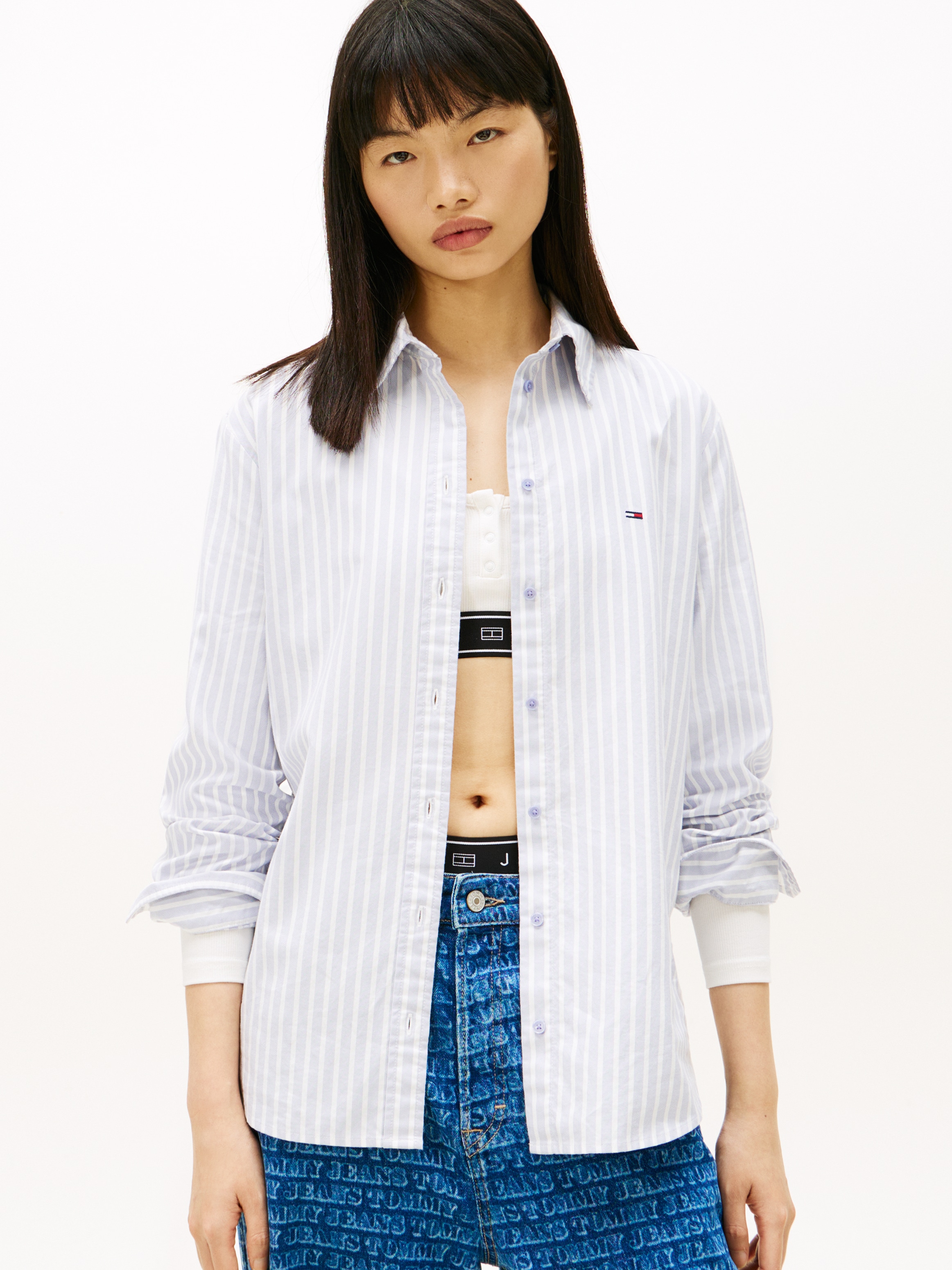 Image of Tommy Jeans Hemdbluse "TJW REG OXFORD SHIRT" mit Logostickerei, abgerundeter Saum