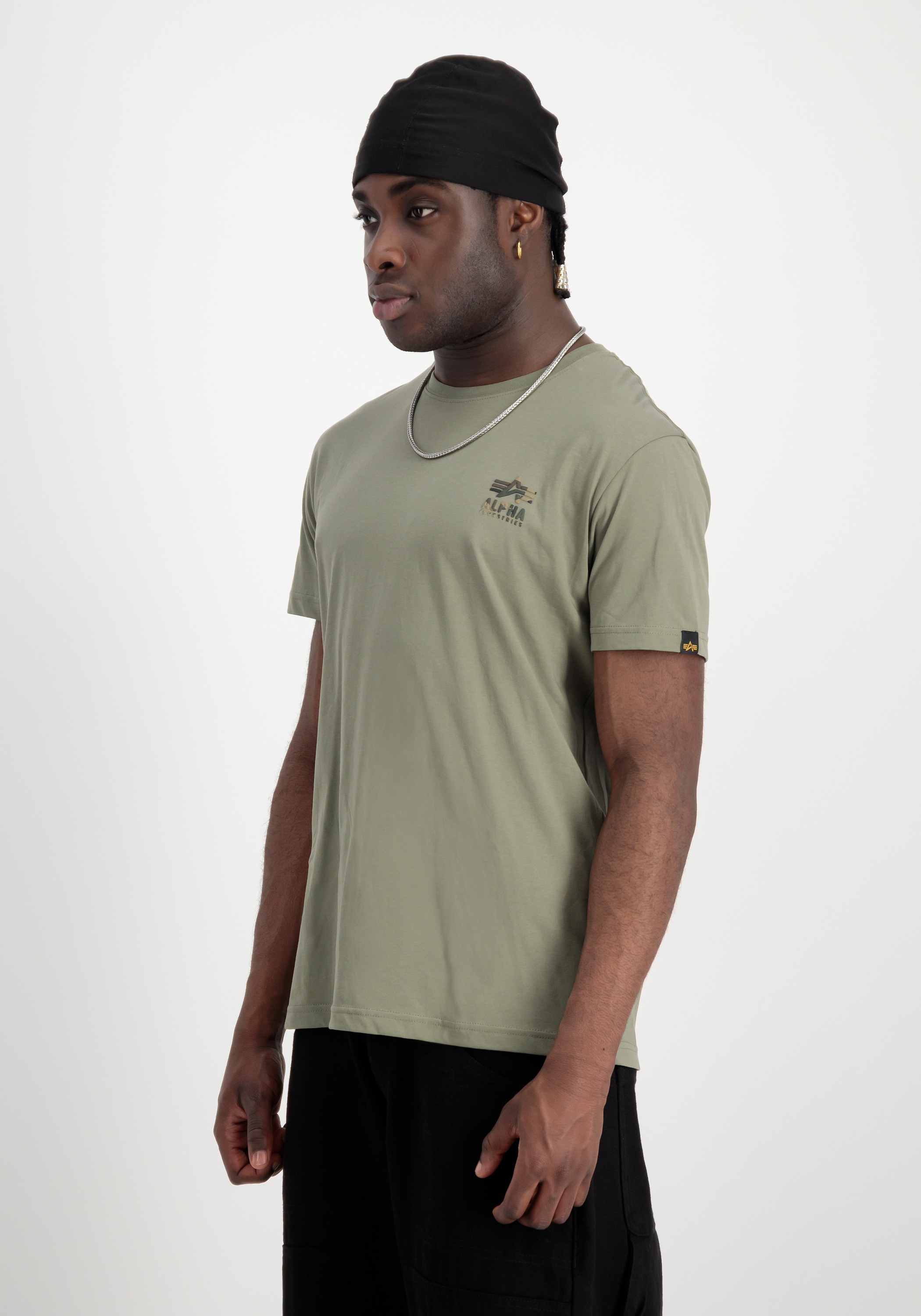 Image of Alpha Industries T-Shirt "Camo Logo Puff Print Backprint T-Shirt"