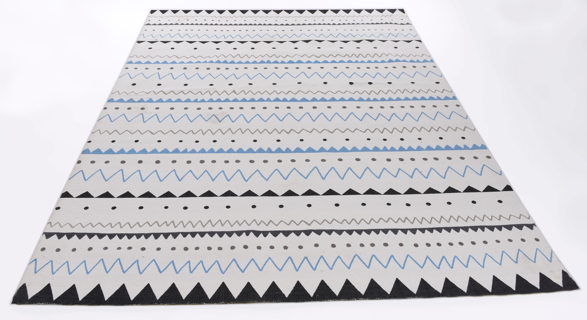 Image of THEKO Teppich »Tuxedo«, rechteckig, 5 mm Höhe, Flachgewebe, handgewebt, ideal im Wohnzimmer & Schlafzimmer bei Ackermann Versand Schweiz