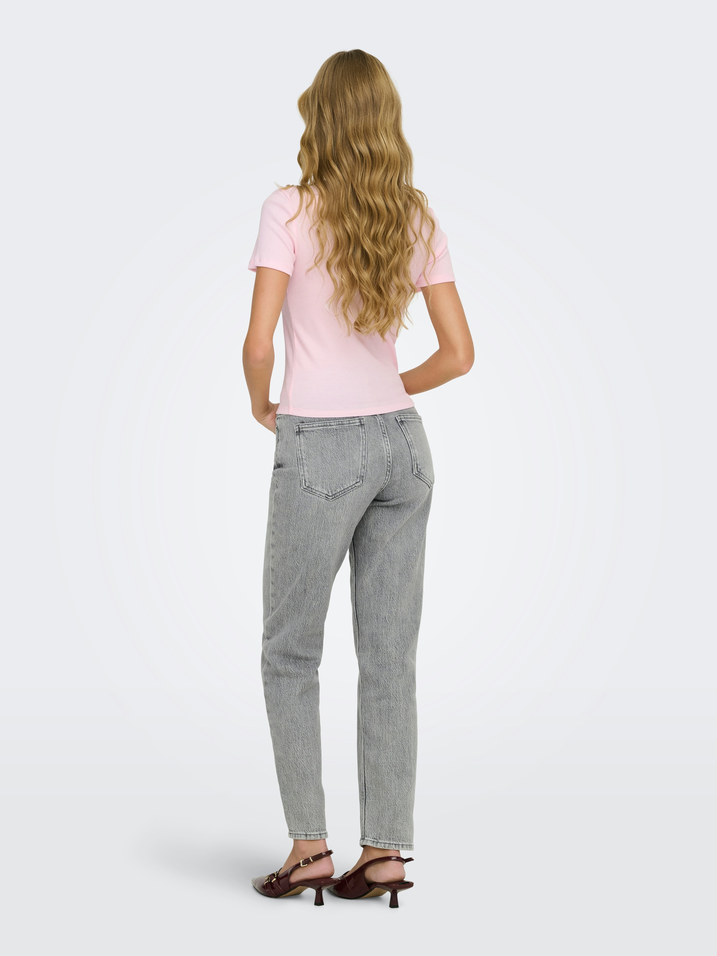 ONLY T-shirt à manches courtes »ONLELVA JUNE EMB S/S TEE JRS NOOS«