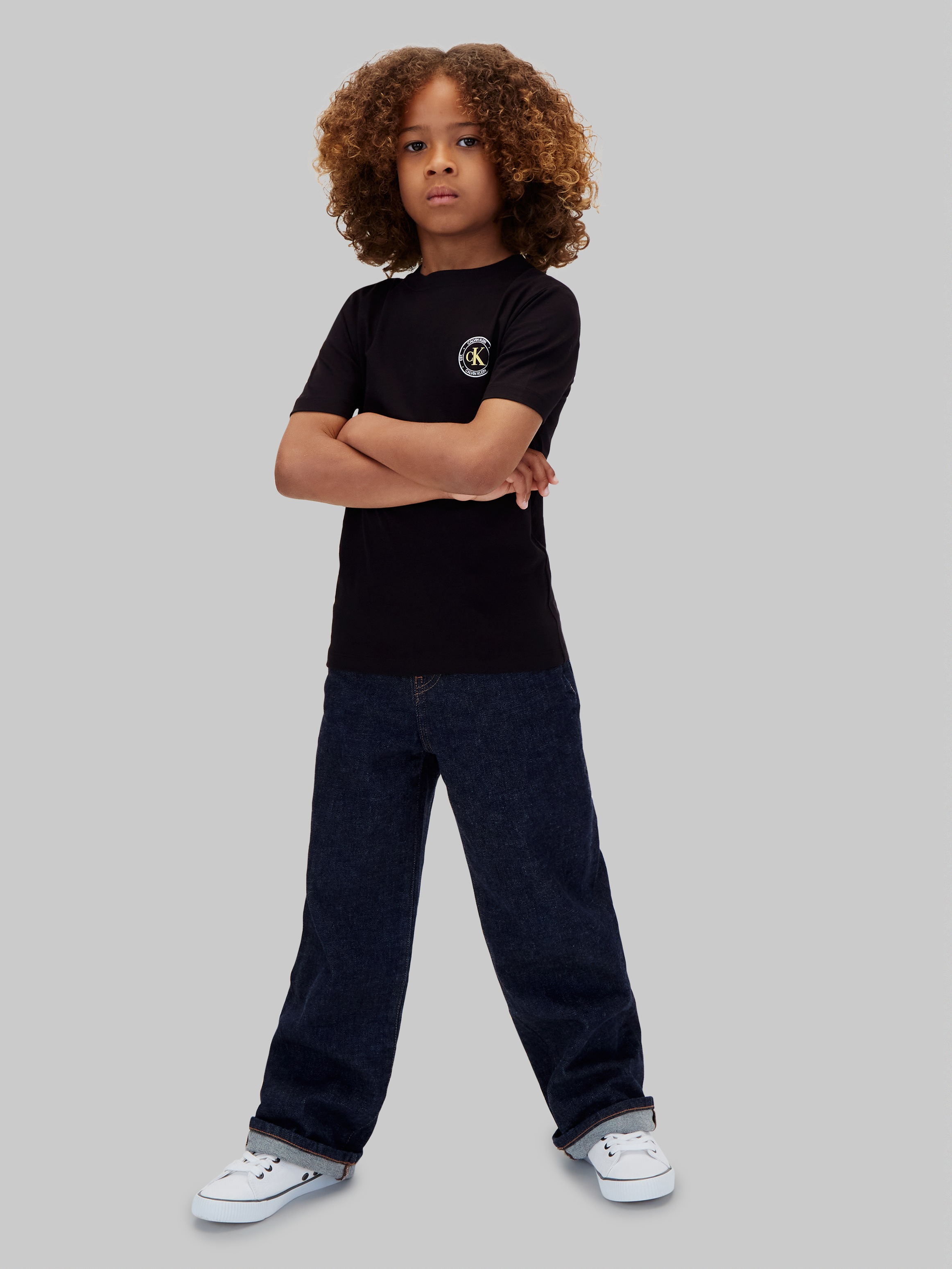 Calvin Klein T-shirt »CK SMALL CHEST CIRCLE SS T-SHIRT« coupe régulière avec col rond