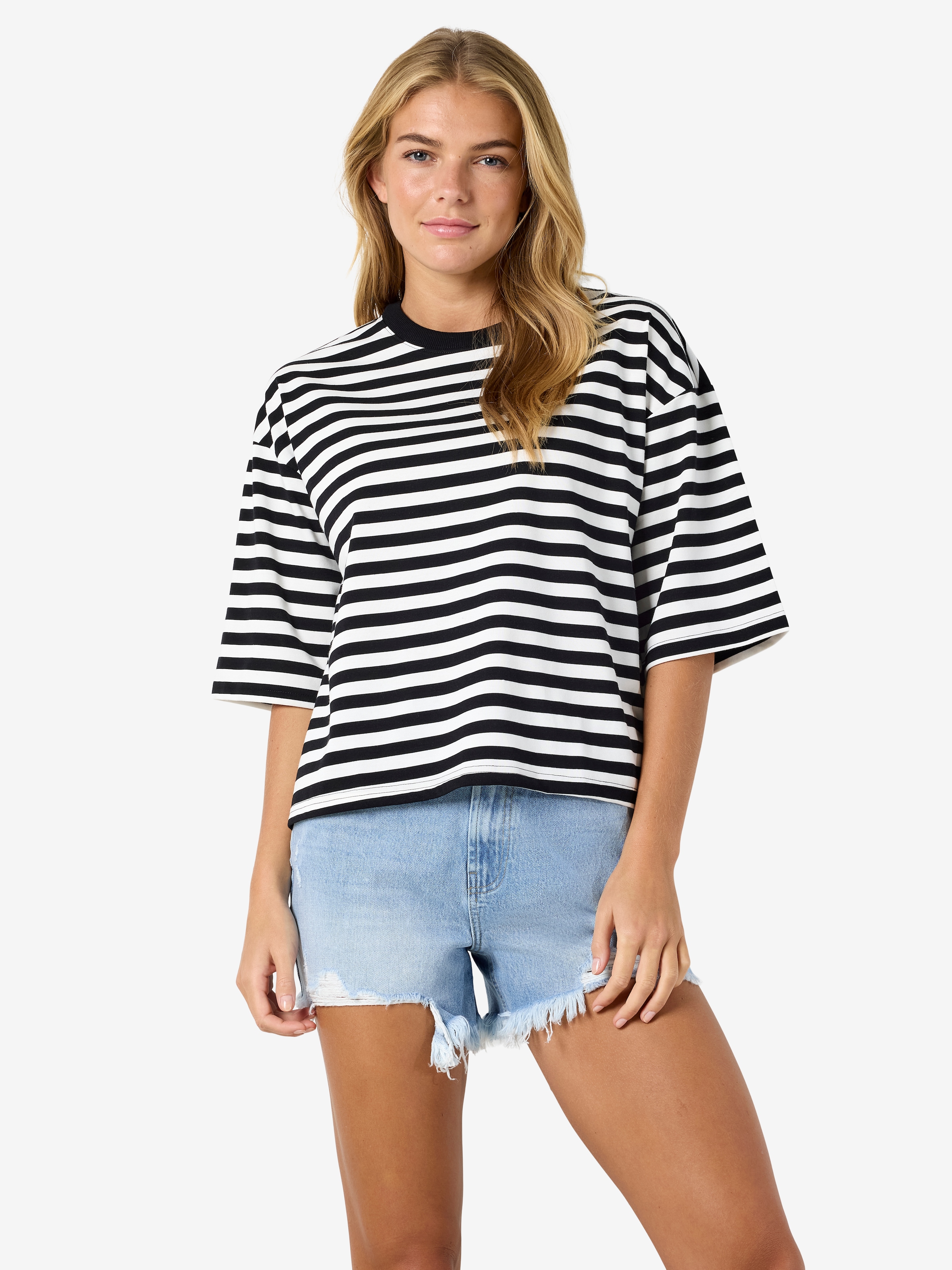 Image of Noisy may Sweatshirt "NMEMBER 2/4 STRIPE SWEAT BOX"