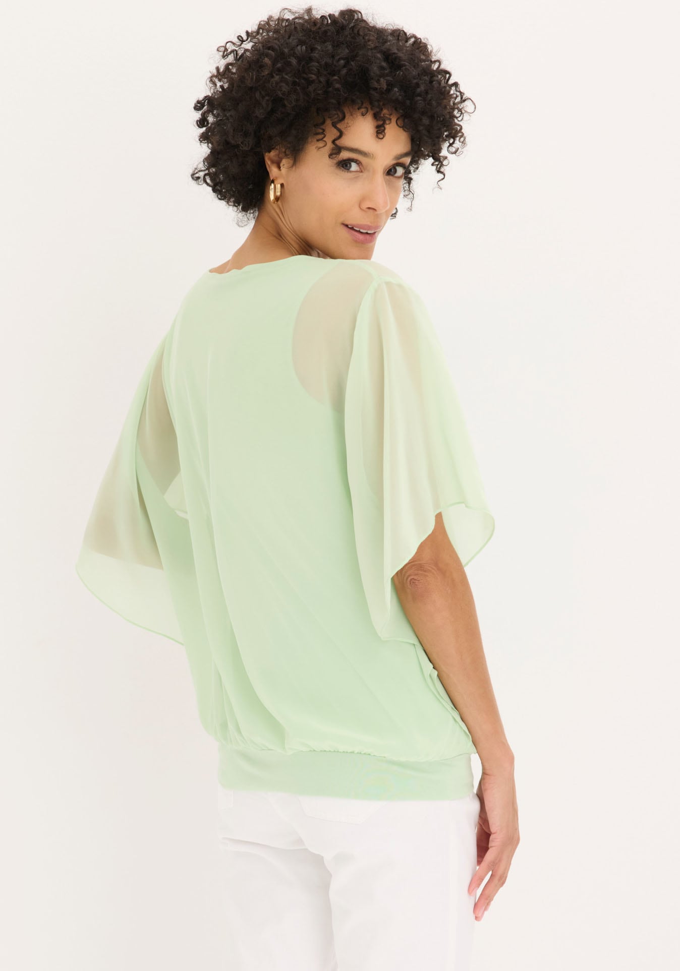 bonprix Blouse en mousseline »Chiffonbluse mit Untertop« coupe oversize, pour occasions festives, taille élastique