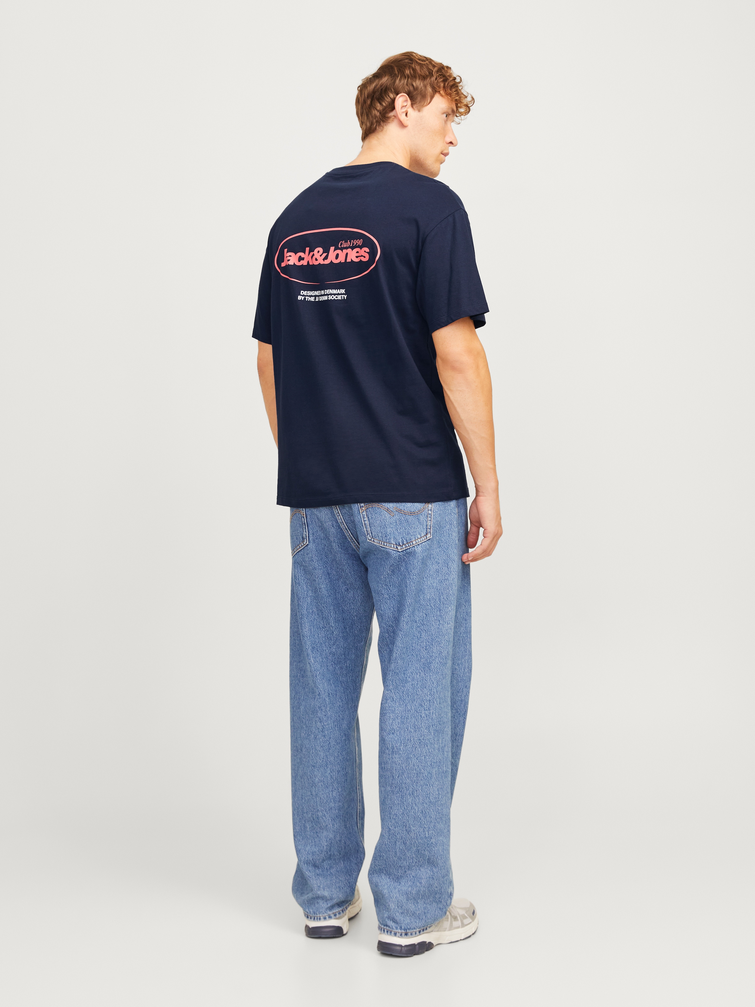 Jack & Jones Rundhalsshirt »JJEBRADLEY GRAPHIC TEE SS O-NECK NOOS«, mit Front und Back Print