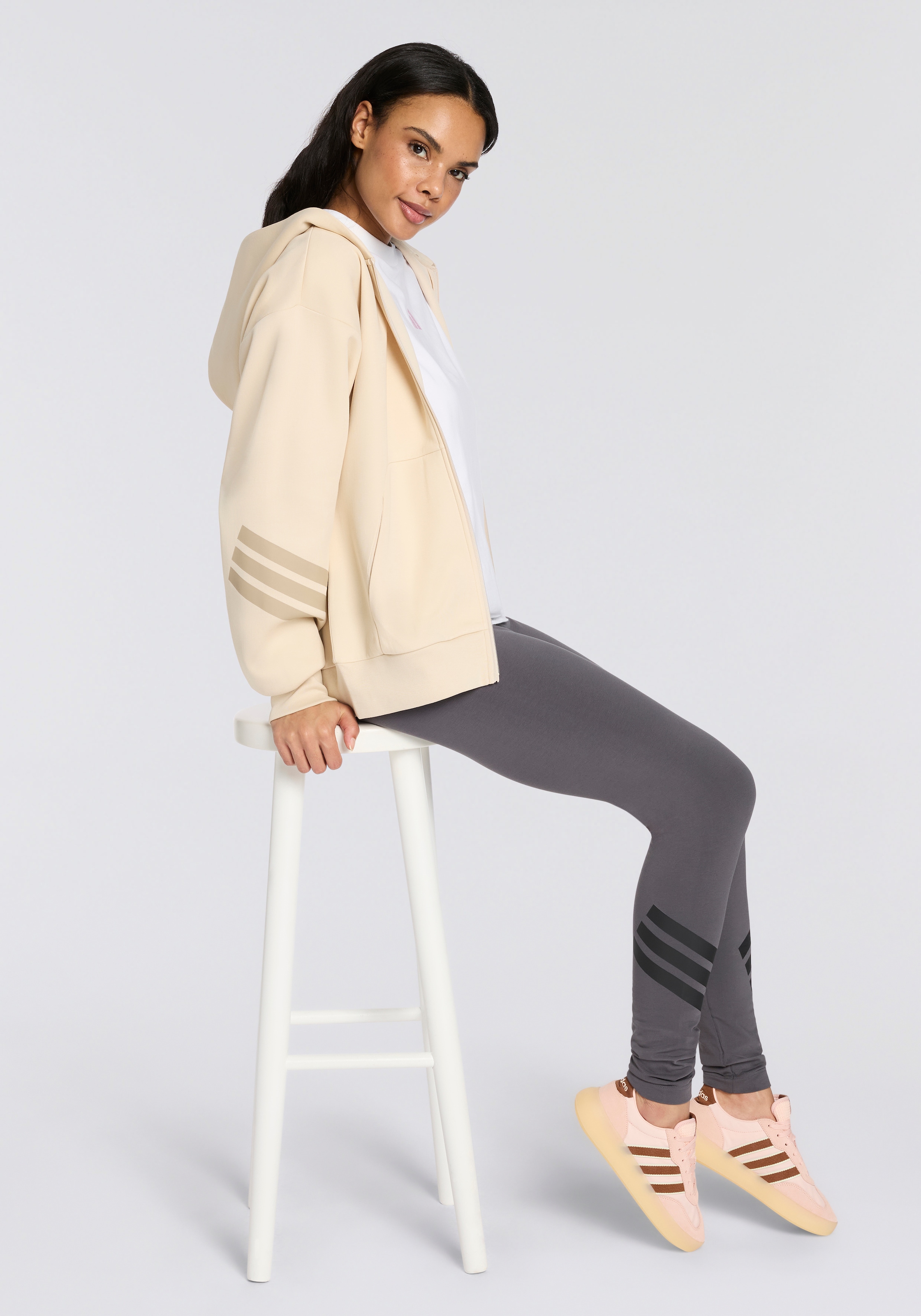 adidas Sportswear Trainingstights »W FI 3S LEGGING«  sportlicher Stil, für Sport und Freizeit, weiches Material