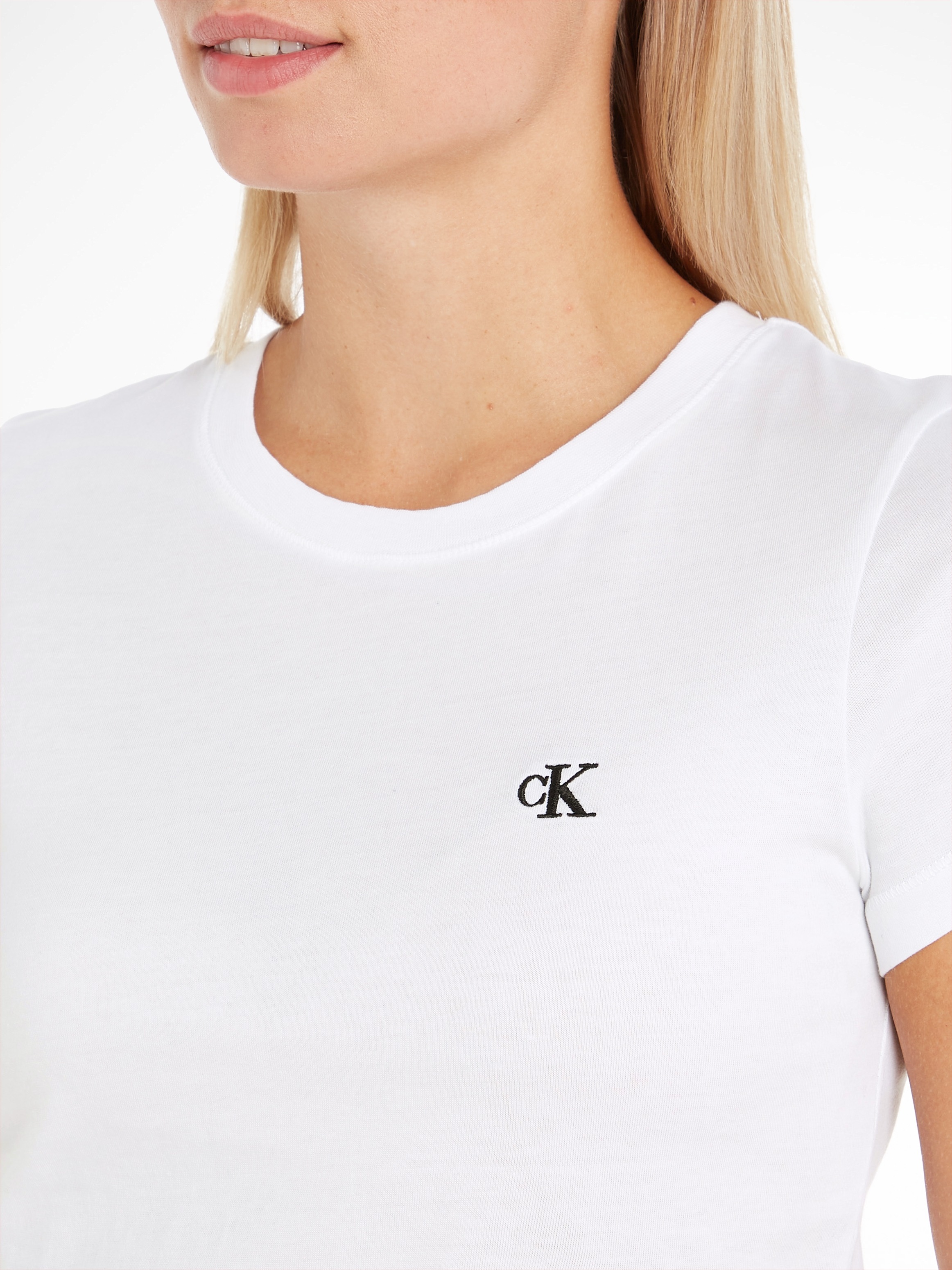 Calvin Klein Jeans T-Shirt »CK EMBROIDERY SLIM TEE«, mit gesticktem CK Logo auf der Brust