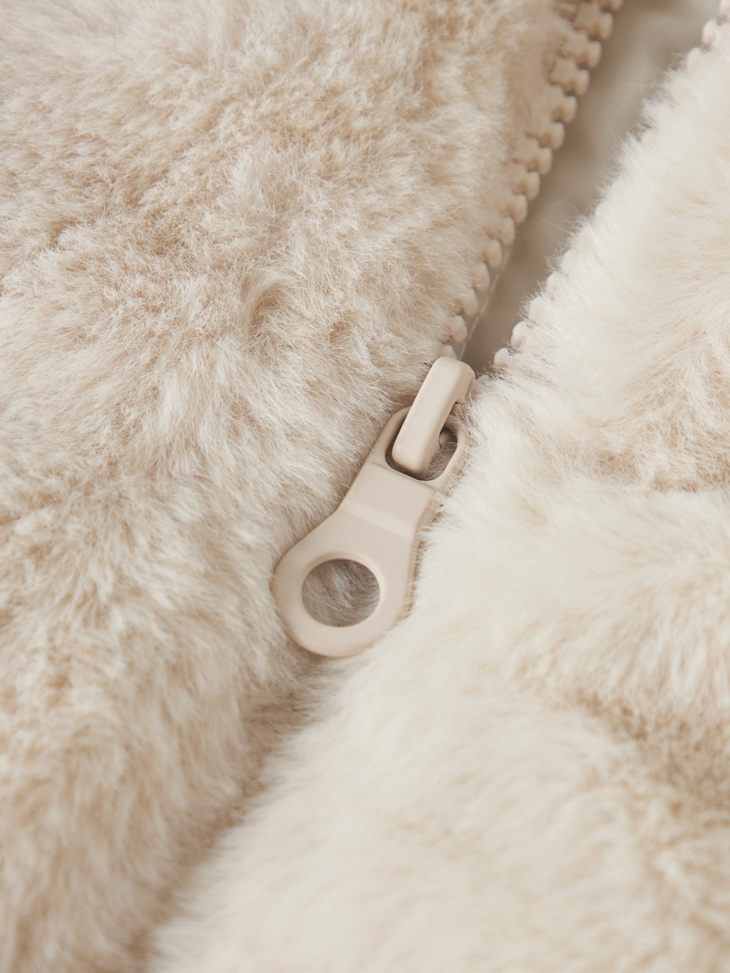 Name It »NBFMILA JACKET HOOD PB« avec capuche fibre synthétique