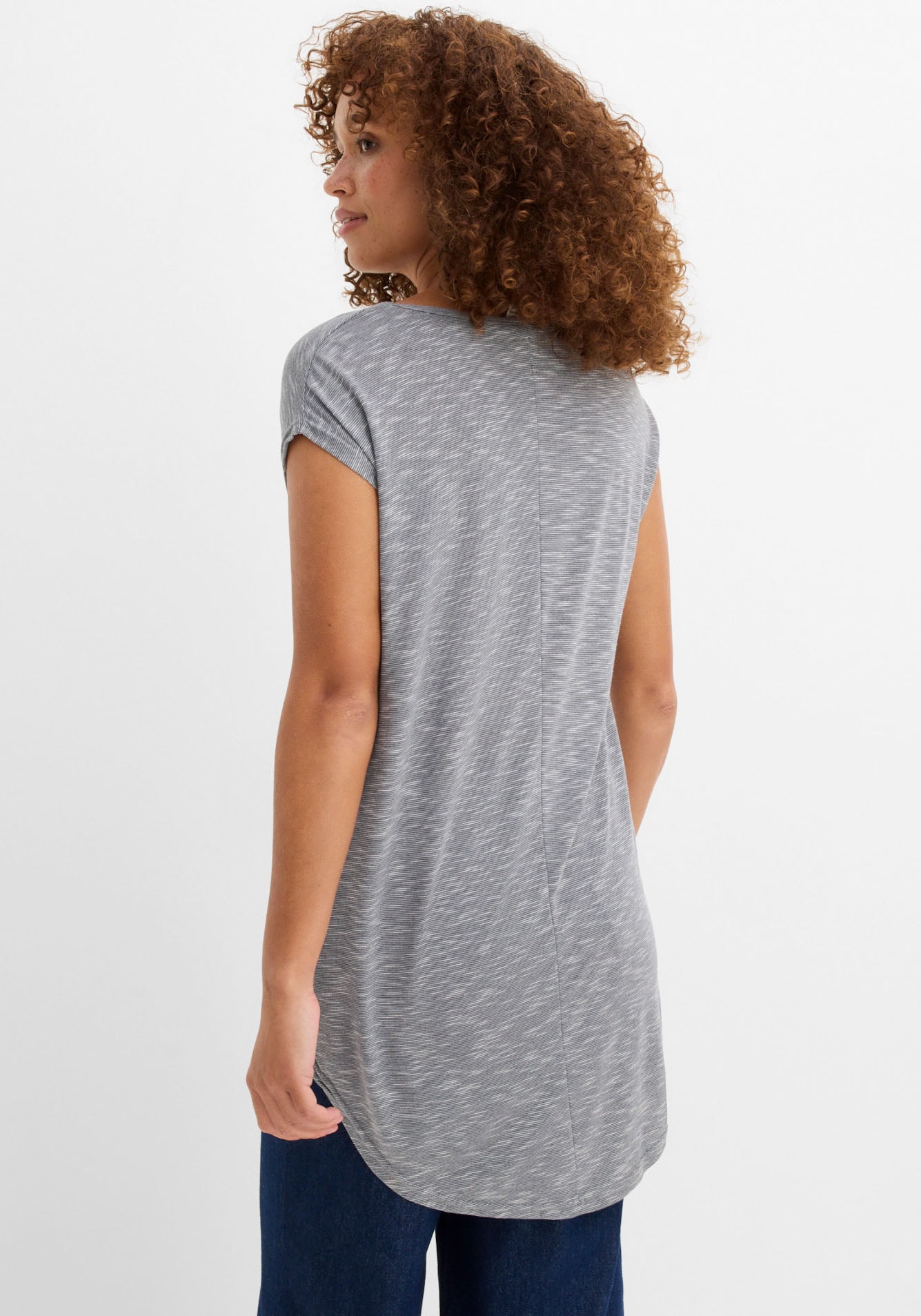bonprix T-shirt long »Longshirt aus Viskose-Mischung« lässige Passform, längeres Rückenteil, abgerundeter Saum