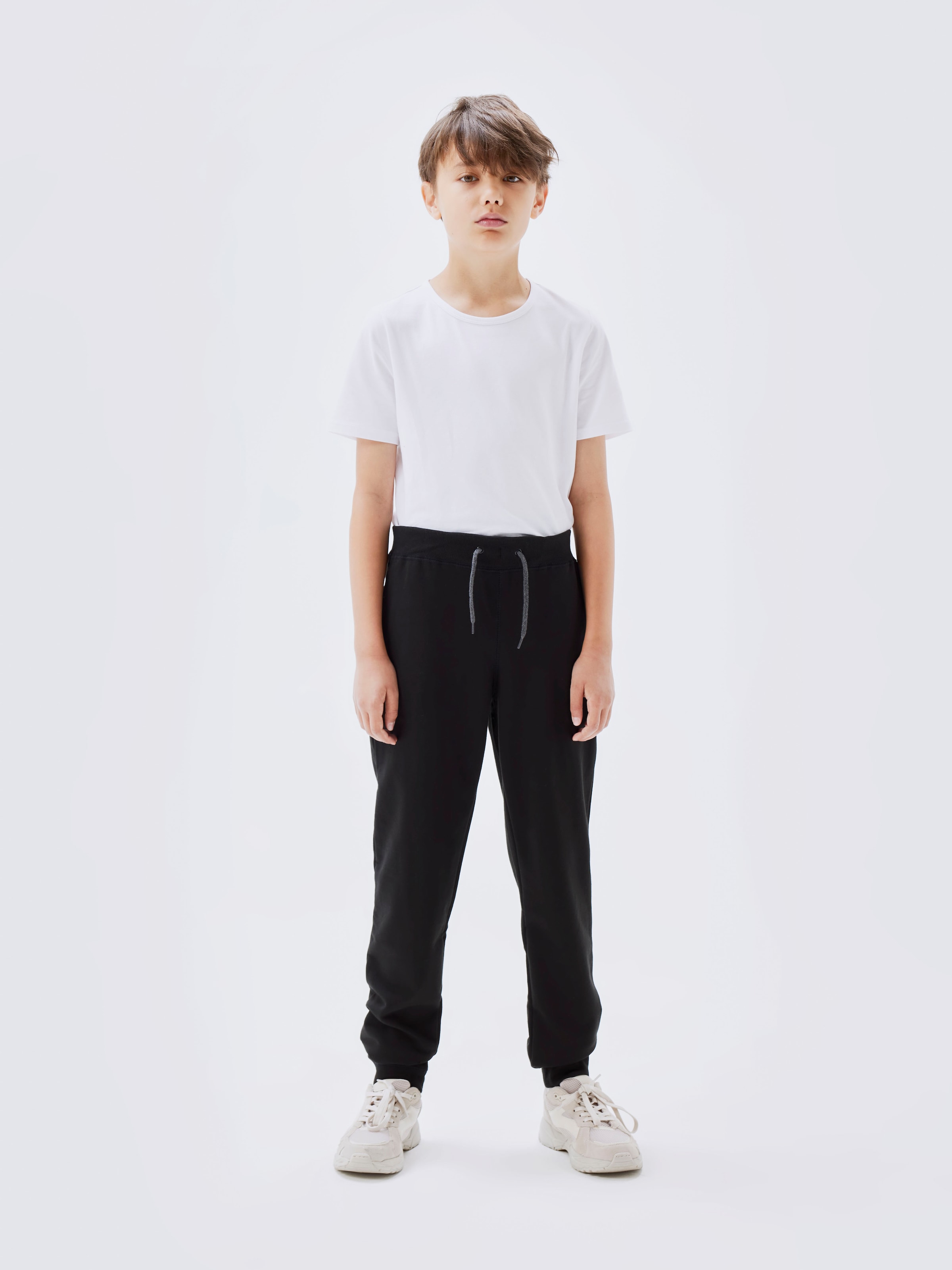 Name It Pantalon sweat »NKMSWEAT – Jogger mit verstellbarem Bund und Rippbündchen«  uni, décontracté, coupe régulière, sweat gratté