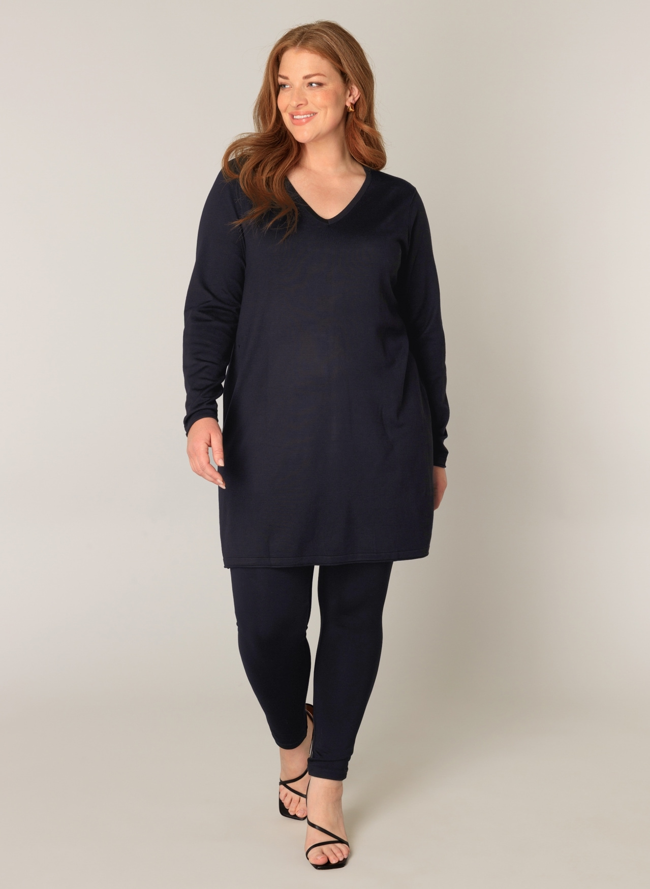 Base Level Curvy Pull col V »BAS-ANINE-LONG« Feinstrick-Qualität