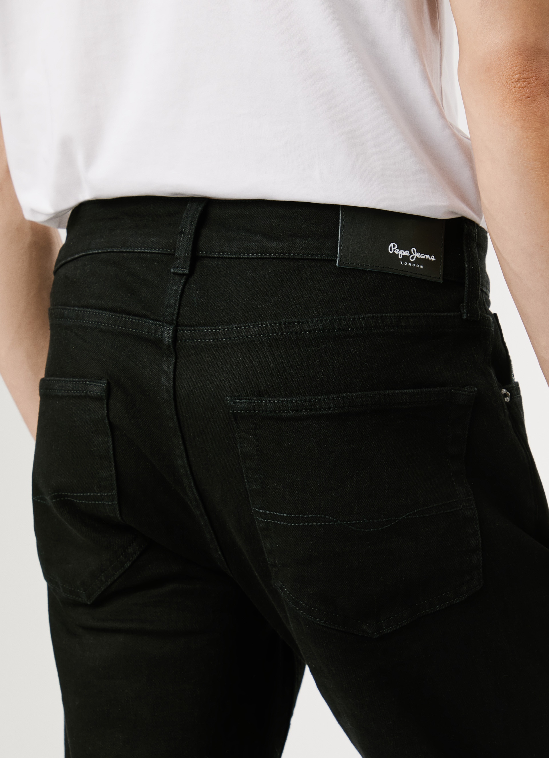 Pepe Jeans Straight-Jeans »STRAIGHT JEANS CASH«, im 5-Pocket-Stil