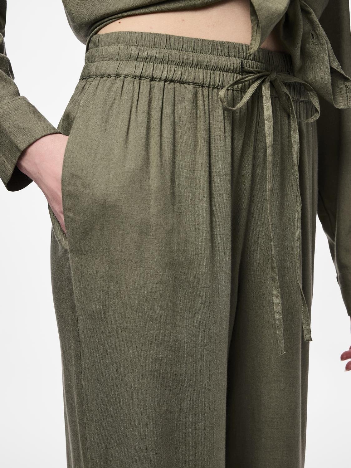 pieces Schlupfhose »PCPIA HW WIDE PANTS WVN NOOS«