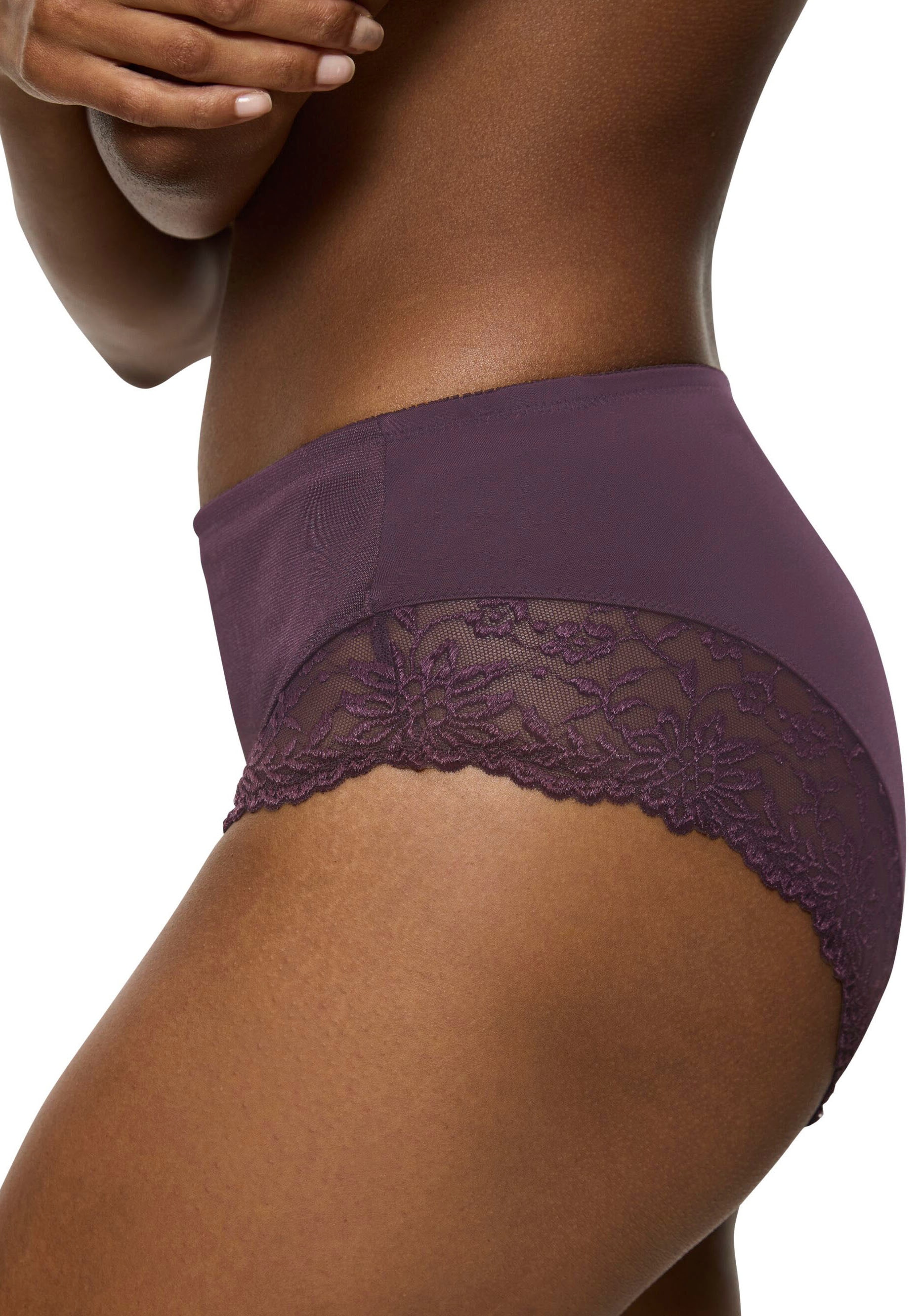 Triumph Slip »Ladyform Soft Maxi«, mit Spitzendetails