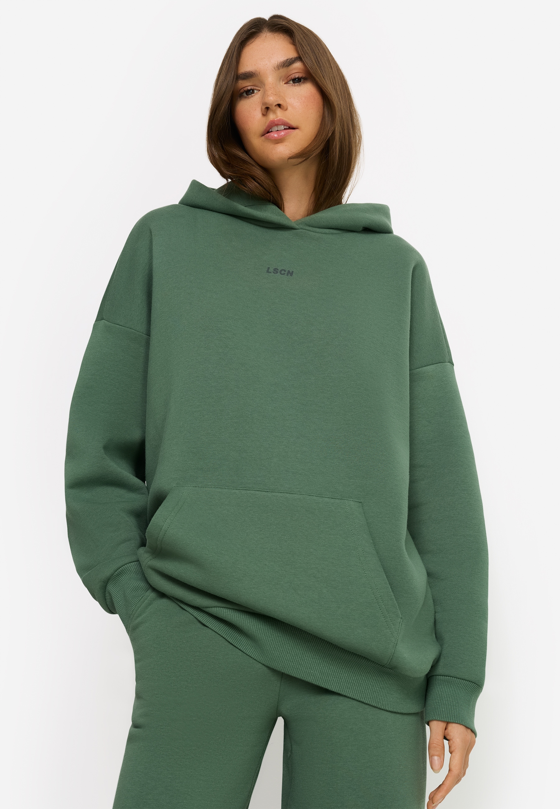 LSCN by LASCANA Hoodie , avec poche kangourou appliquée
