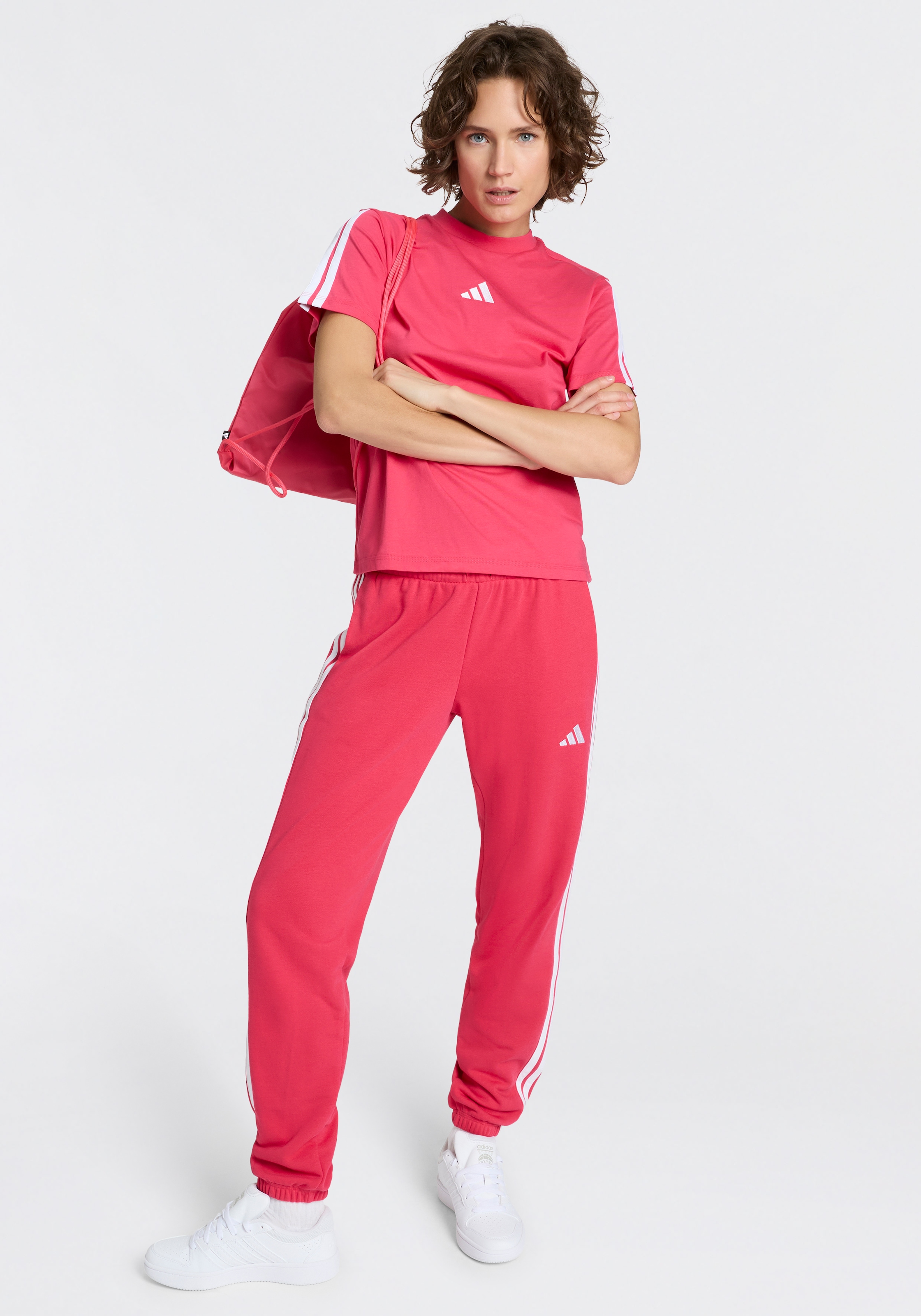 adidas Sportswear T-shirt »W 3S SJ T B« classiques 3 bandes sur les manches, sans fermeture