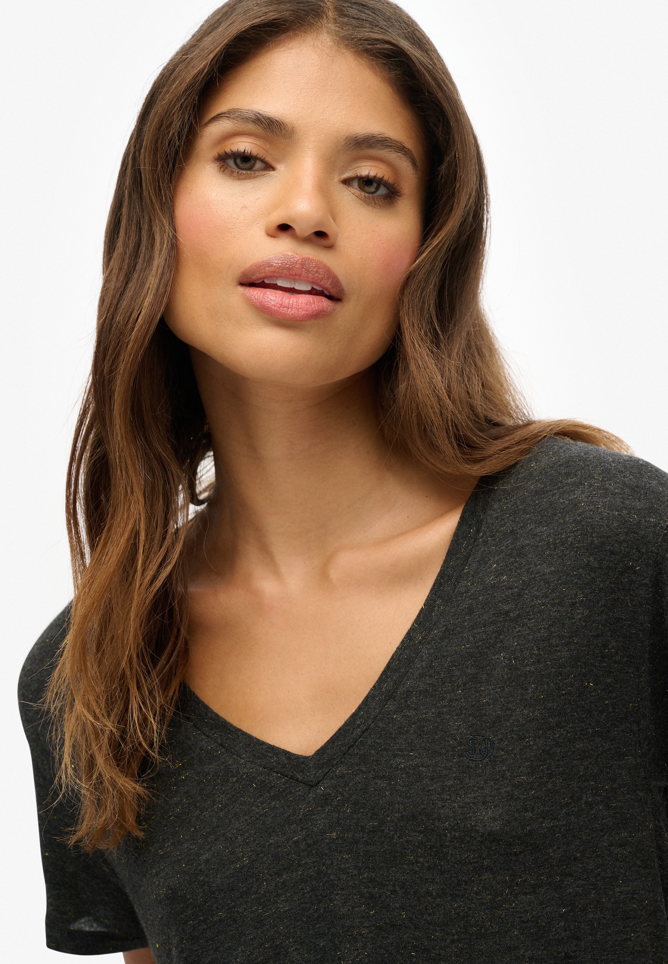 Superdry T-Shirt »STUDIOS SLUB EMB VEE TEE« Baumwollmischung, relaxed fit