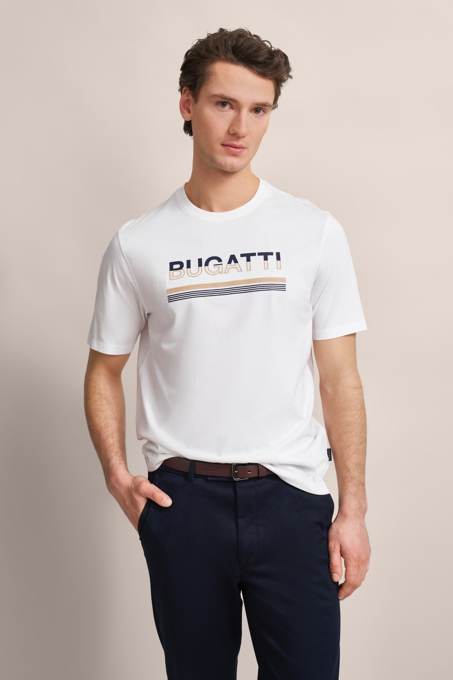 Image of bugatti T-Shirt mit gummiertem Logo-Print