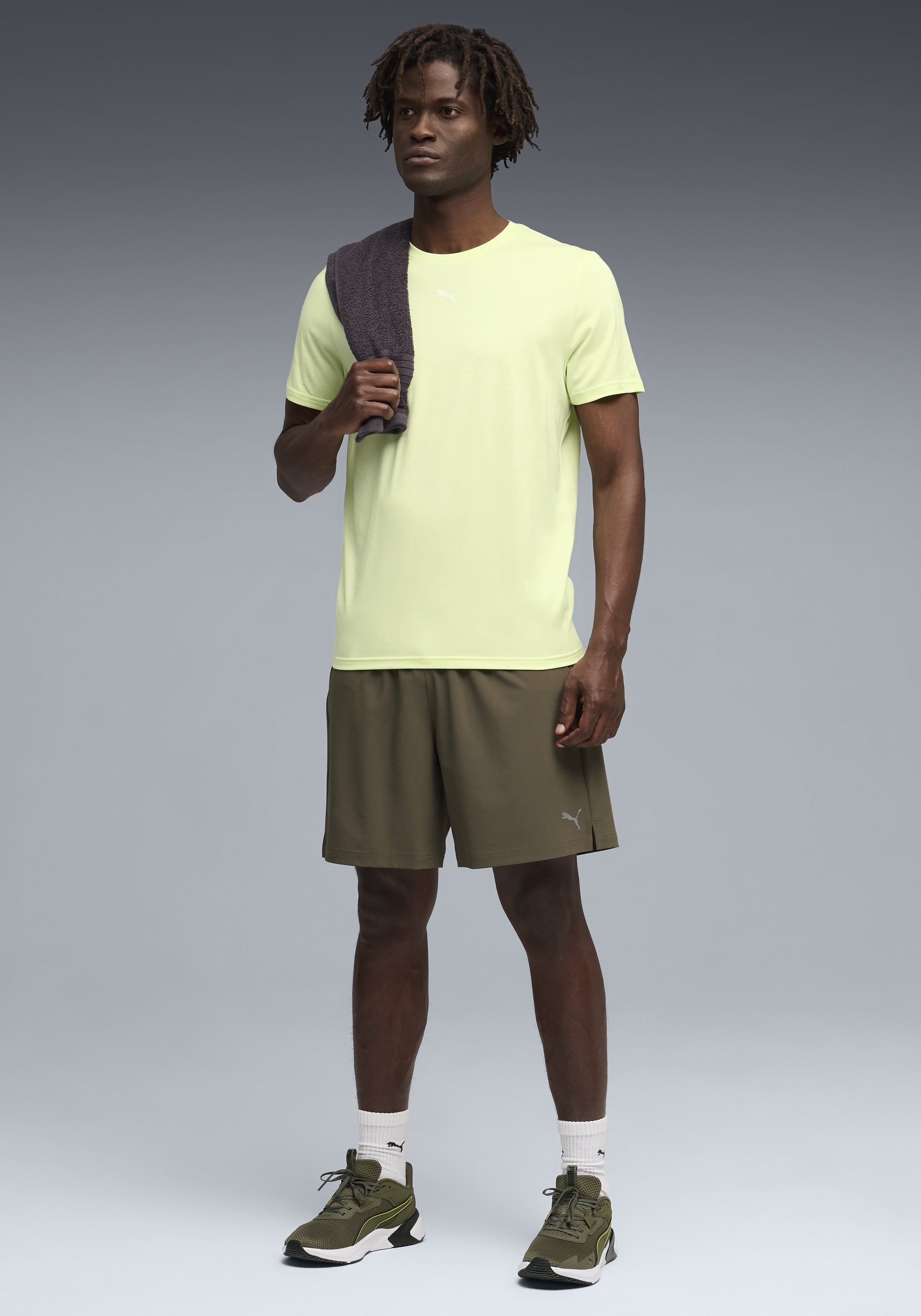 PUMA T-shirt d'entraînement »M TAD ESSENTIALS HEATHER CAT TEE (CF SMALL CAT)« T-shirt basique, manches courtes, pour mode sportive