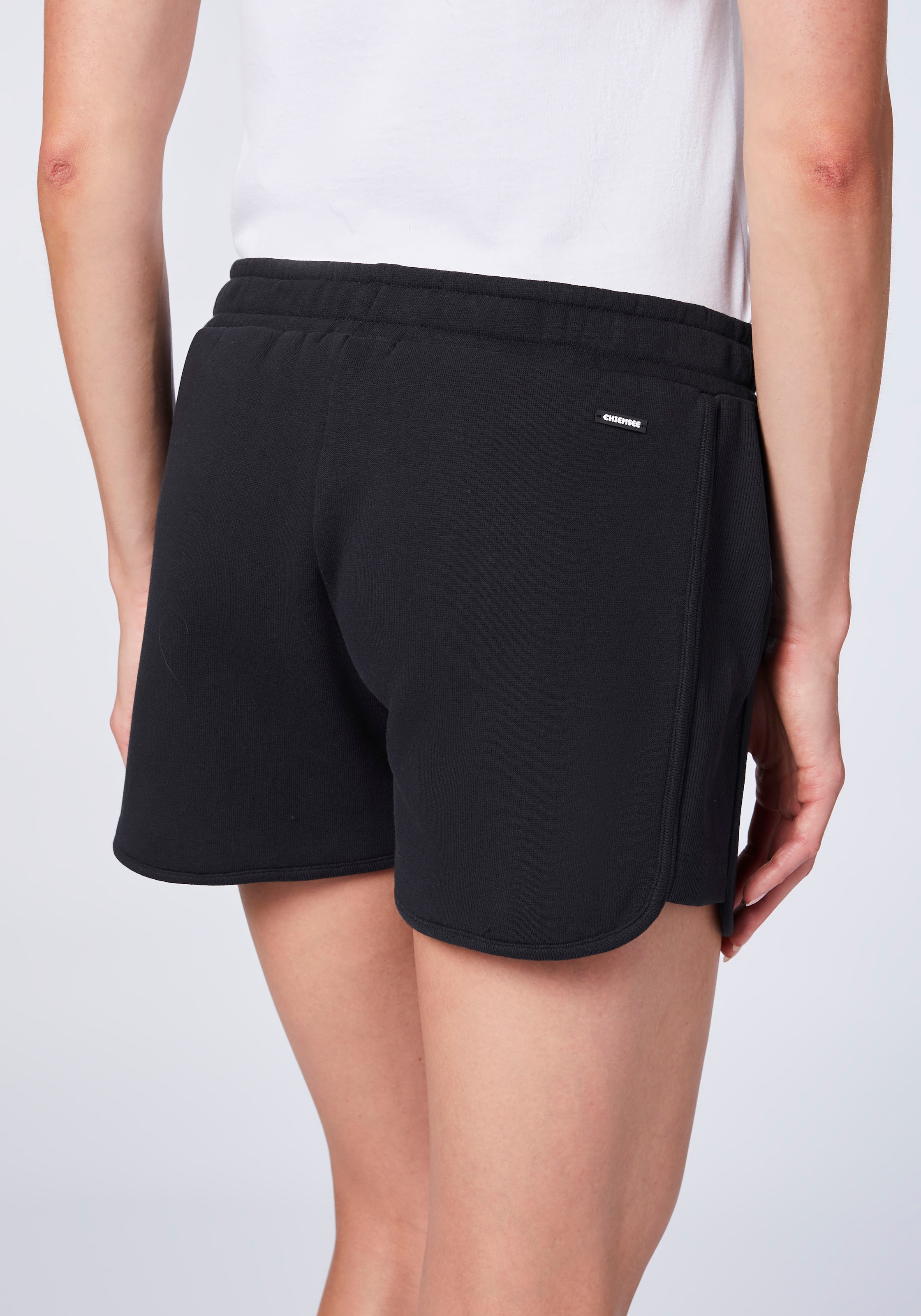 Chiemsee Sweatshorts »BLACK BEAUTY«